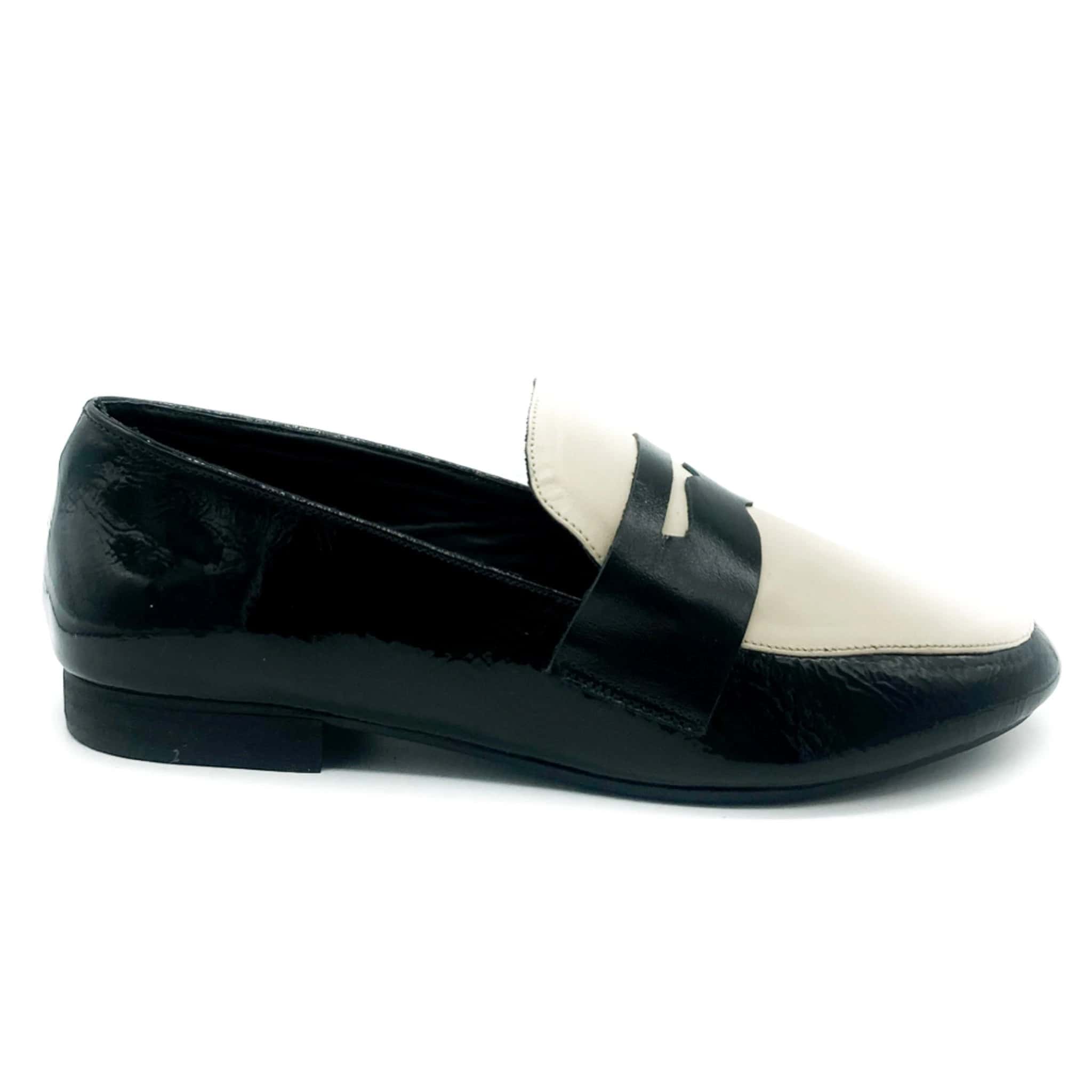 "Olimpia" Mocasin en Cuero