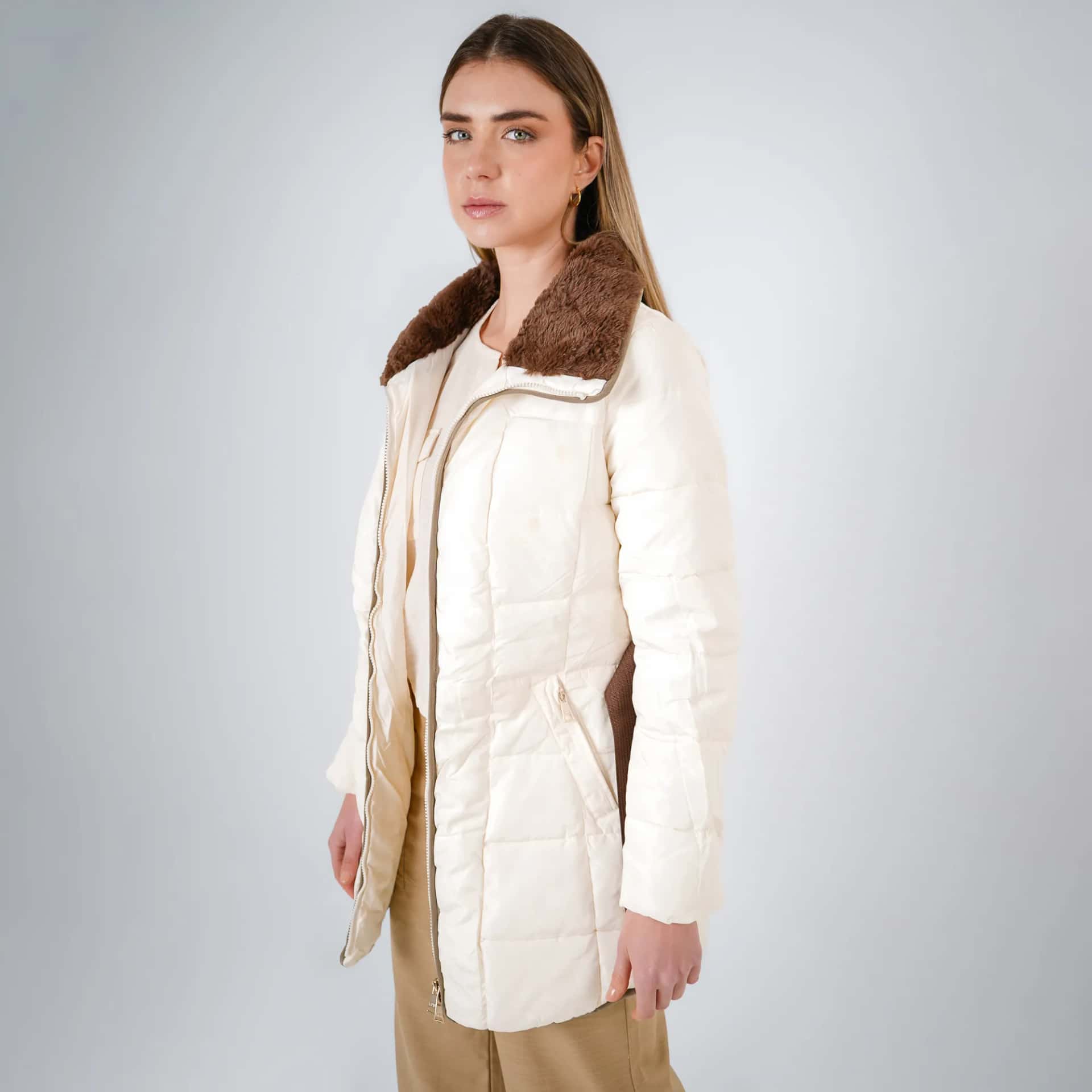 Chaqueta Cuello Tortuga Manga Larga