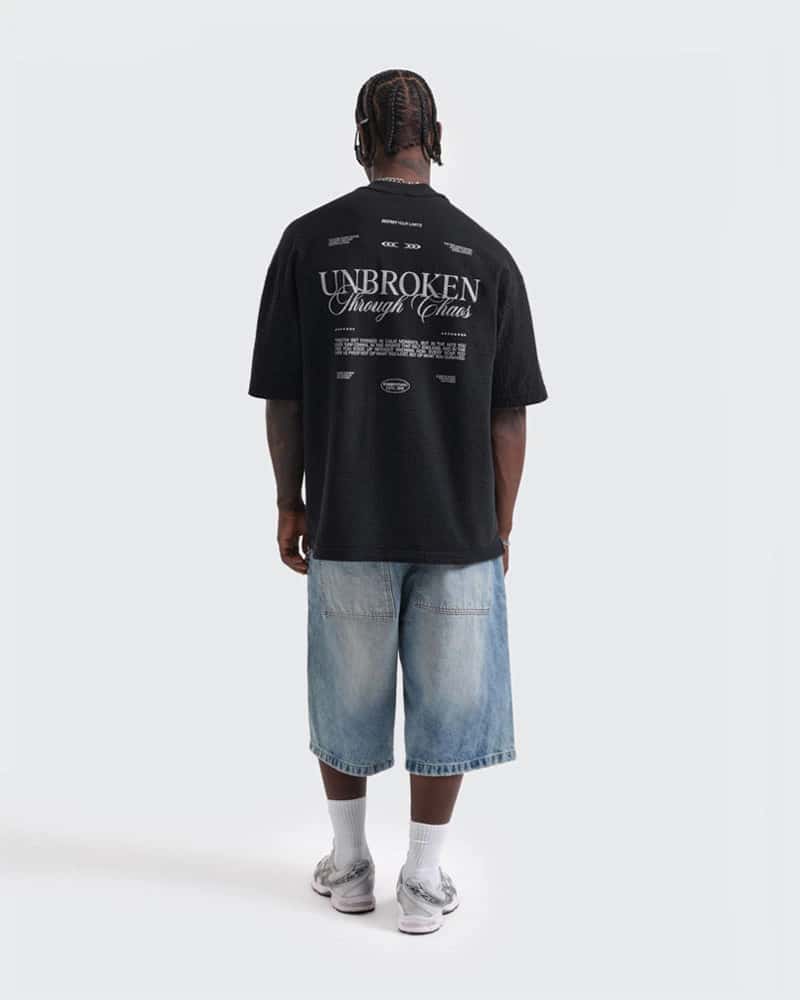 Camiseta Negra Oversize Unbroken - miniatura 7