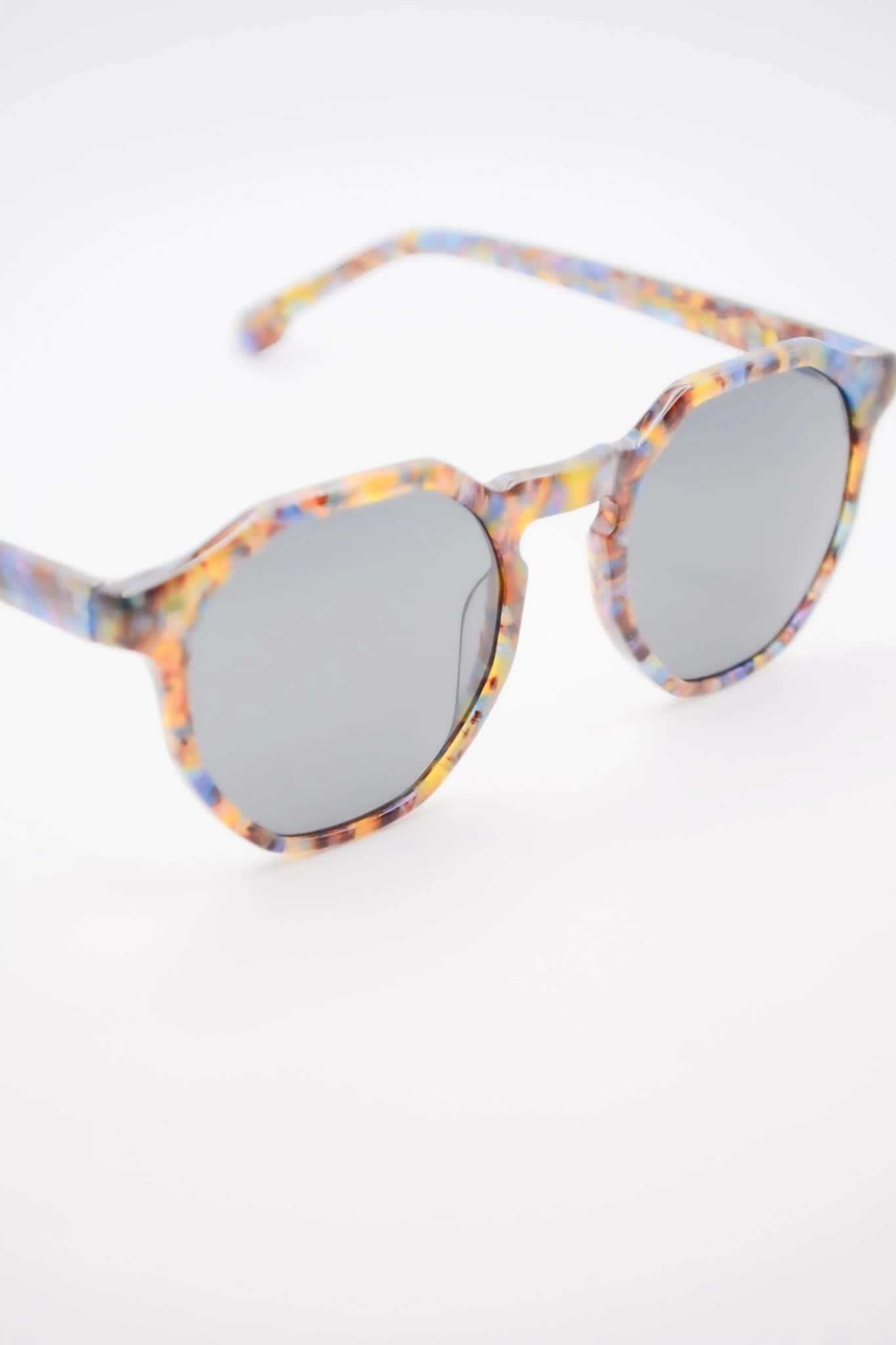 gafas de sol three mármol azul