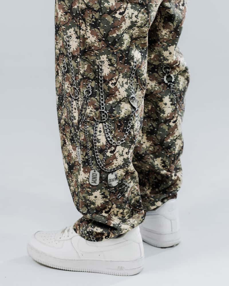 Jean Baggy Camuflado con Cadenas - miniatura 4