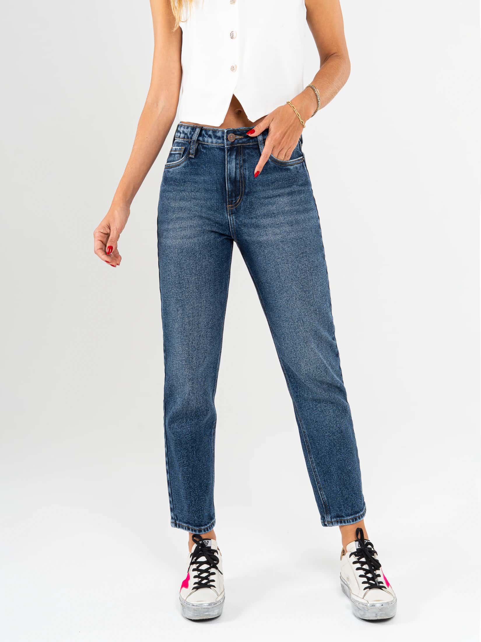 Ref: 065577 Jean Mom fit, slim cropped, stretch, tiro alto, tono azul oscuro