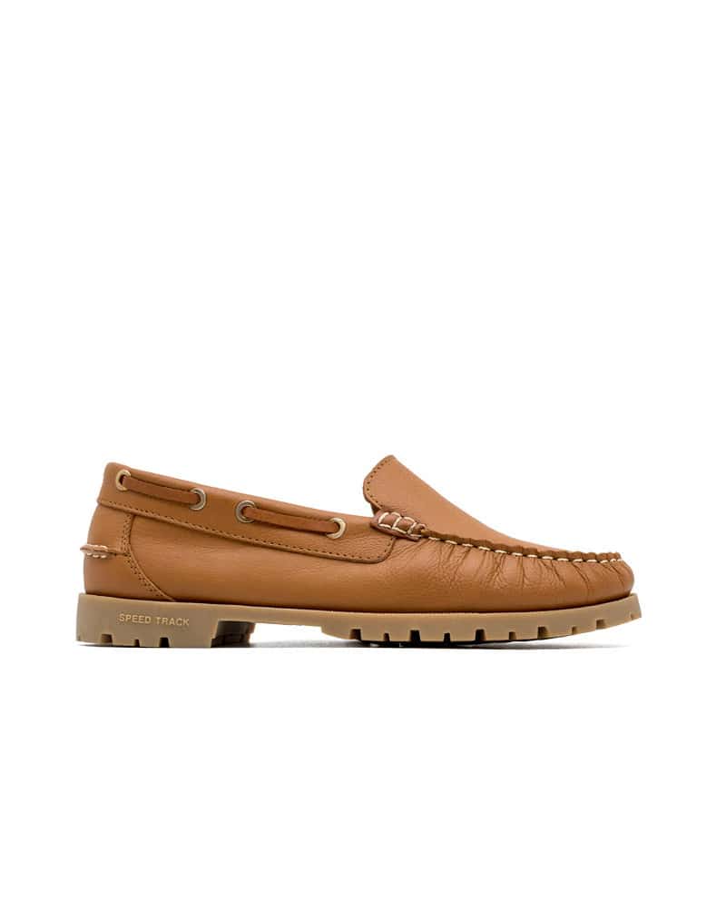 Mocasín casual y versátil de cuero  REF BOSE01