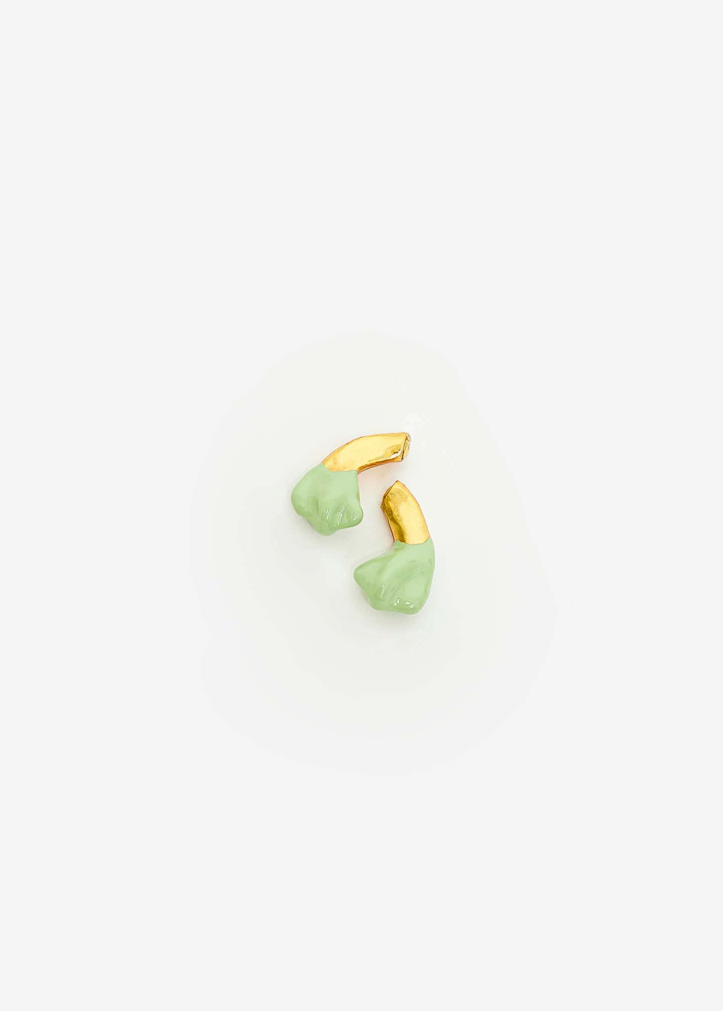 Maxi Petal Curve Back Pistacho