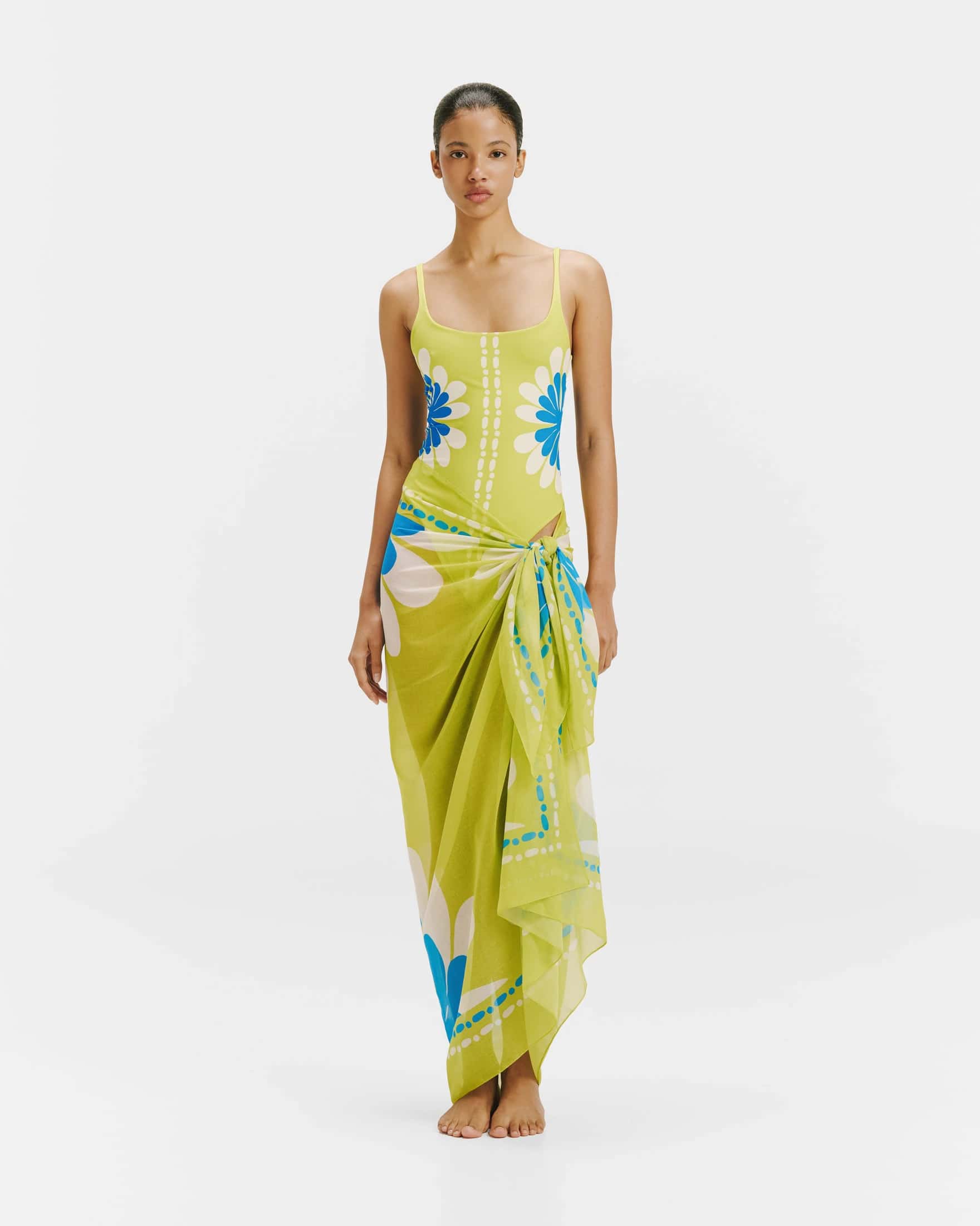 LUANA SARONG