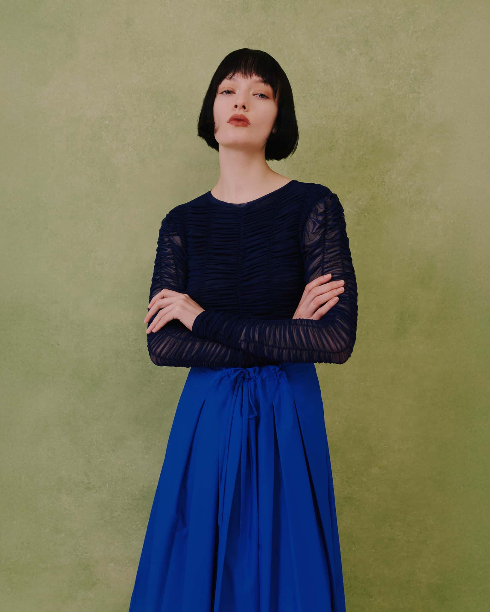 Gathered-Waist Pleated Midi Skirt - miniatura 7