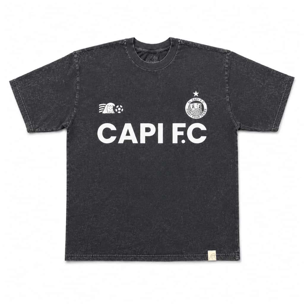 Capi Fútbol Club (oversized)