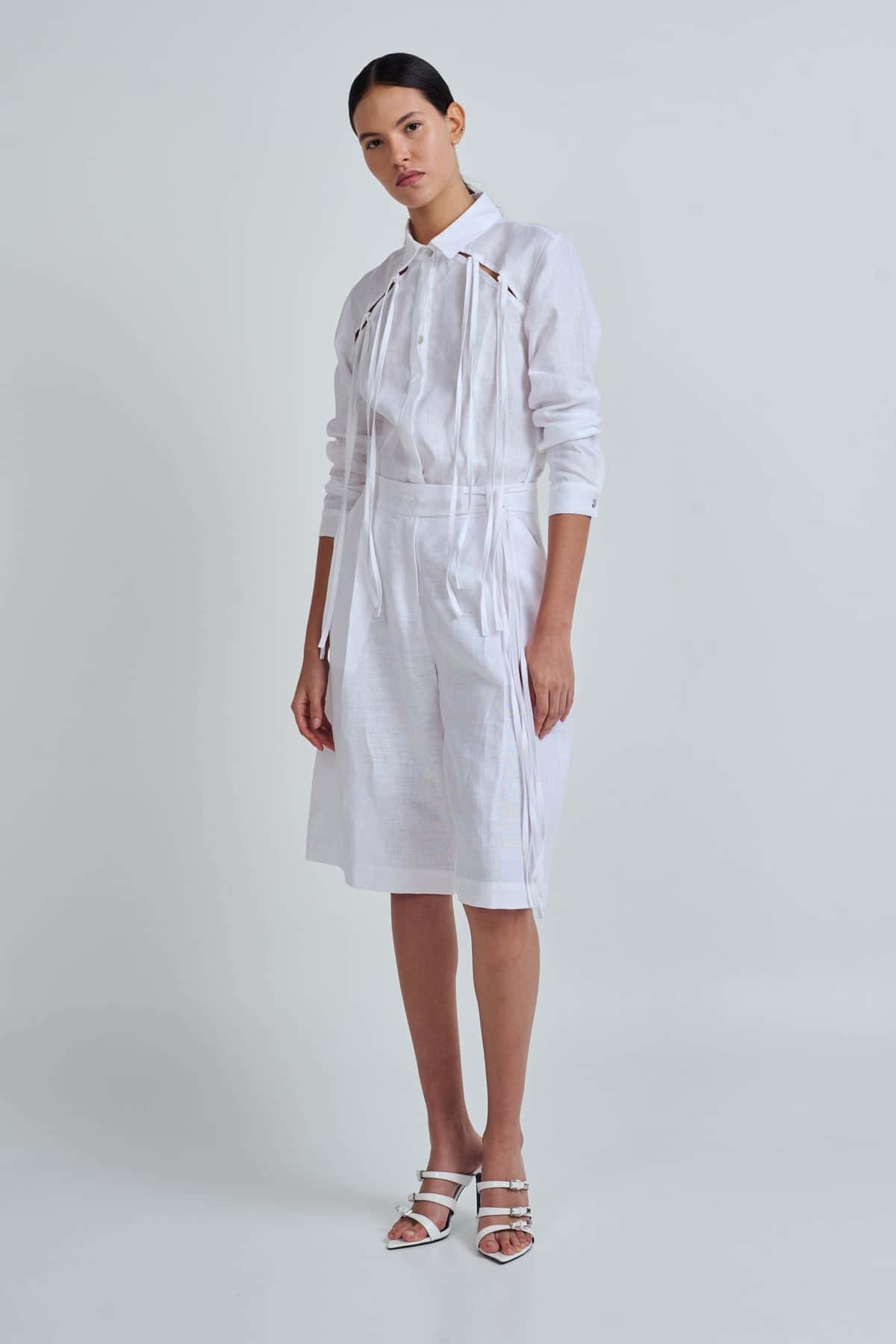 ZOI BERMUDA SHORTS WOMEN WHITE