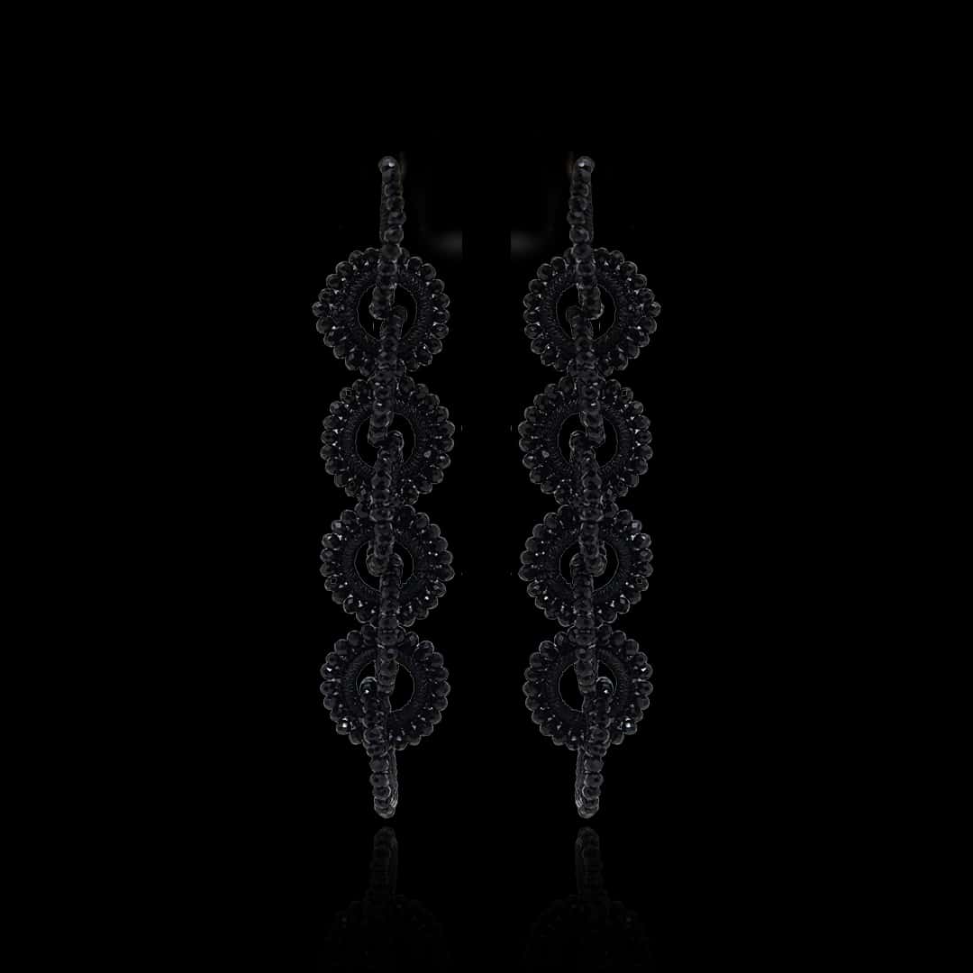 IRIS - BLACK