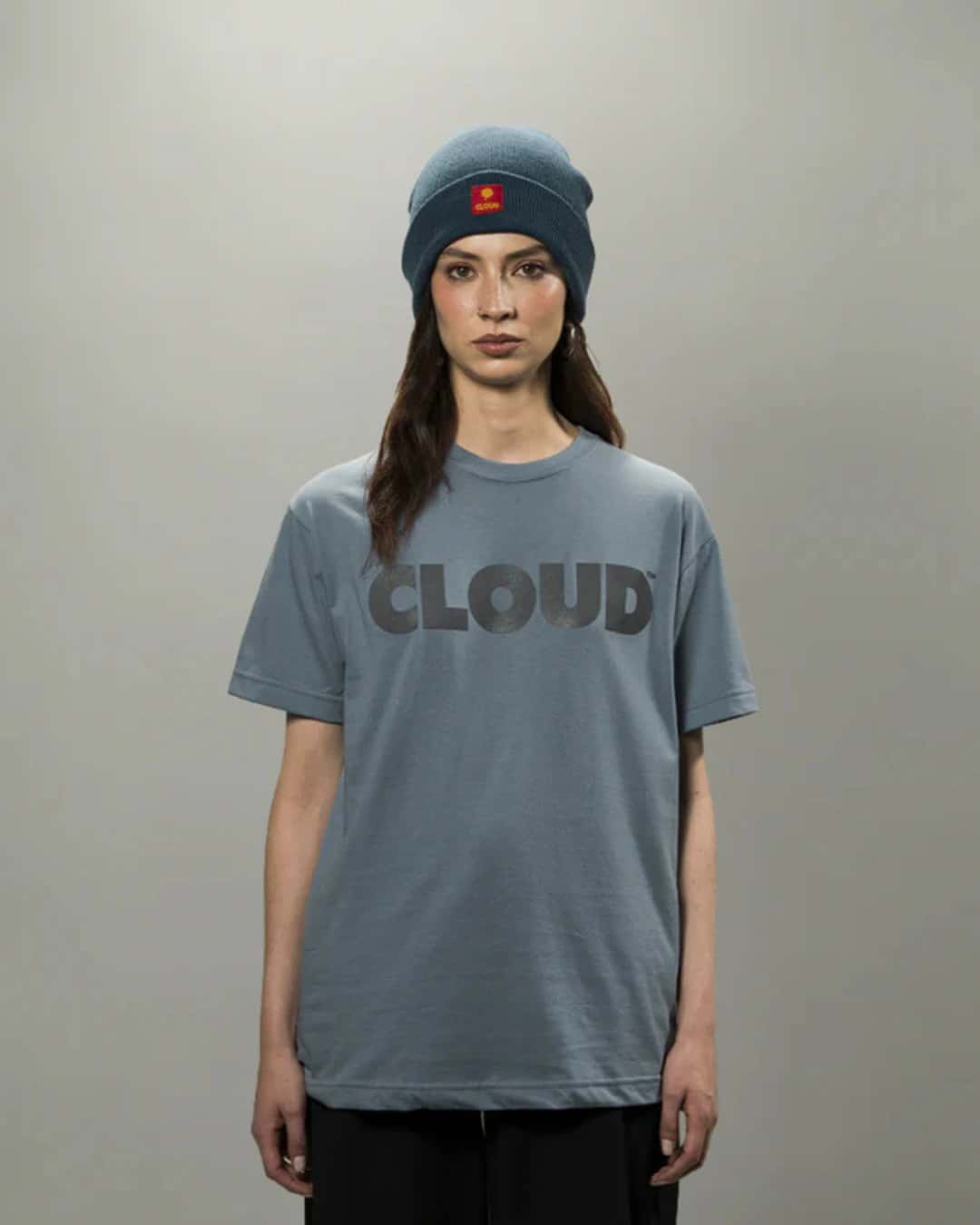CAMISETA BLOCK GRIS SOBRE GRIS REGULAR FIT - miniatura 3