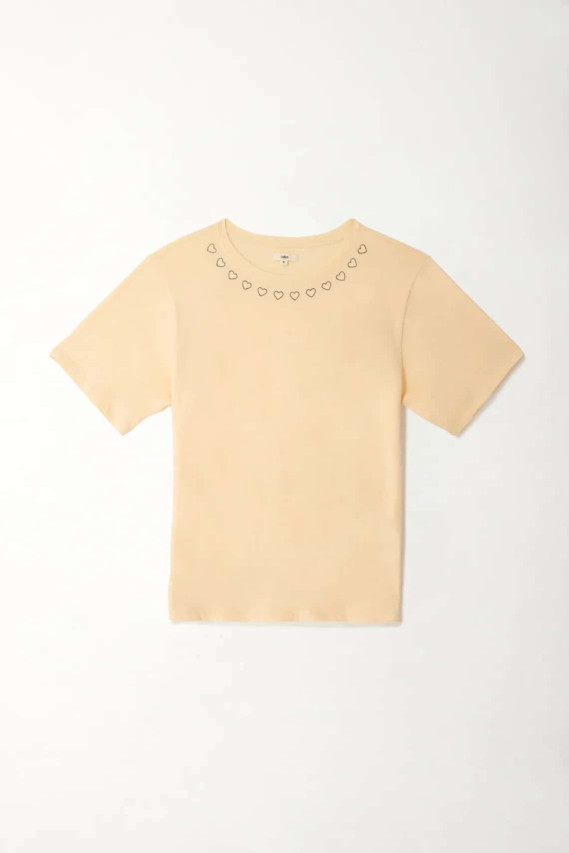 Camiseta con corazones en cuello crudo para mujer