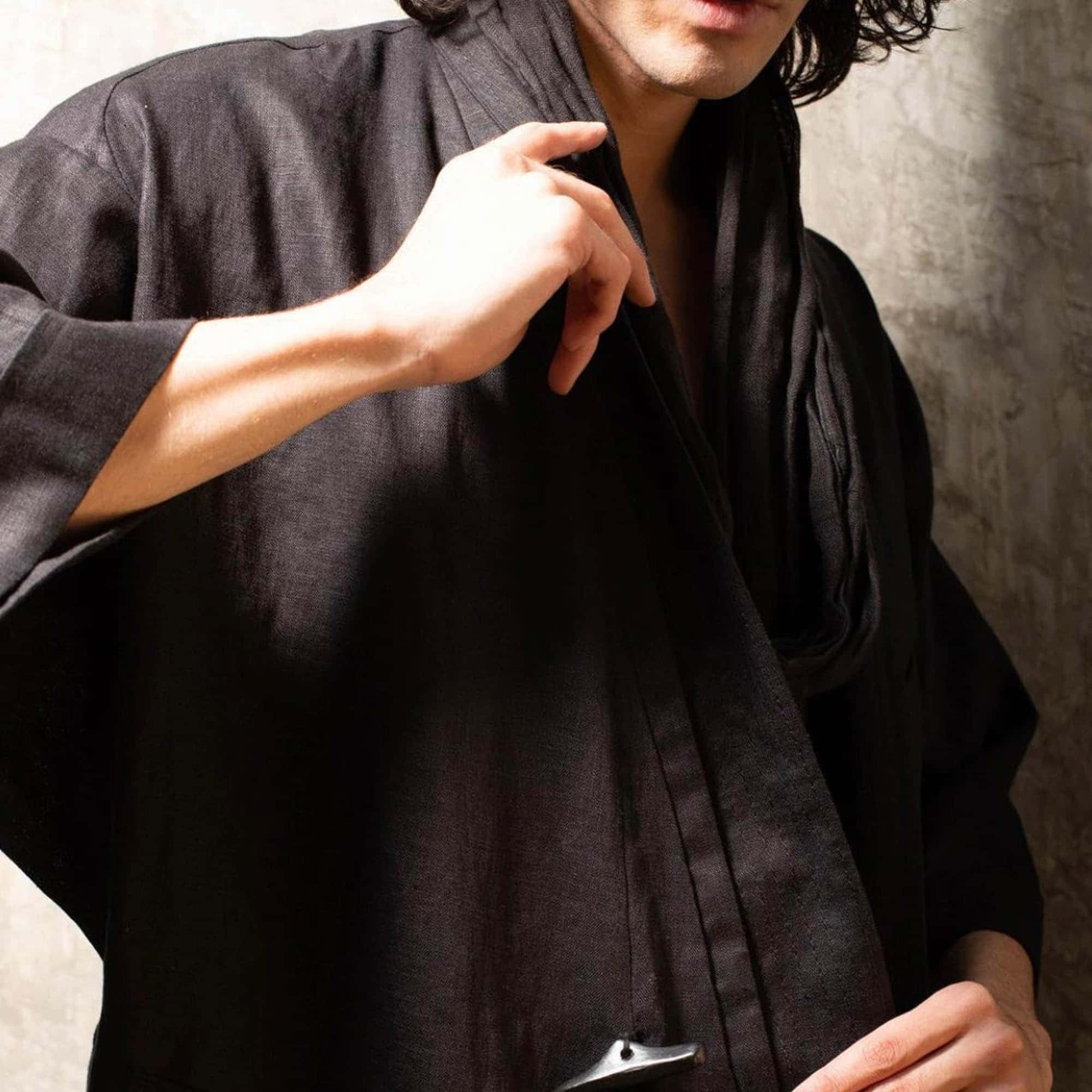 Kimono Cruzado -Negro