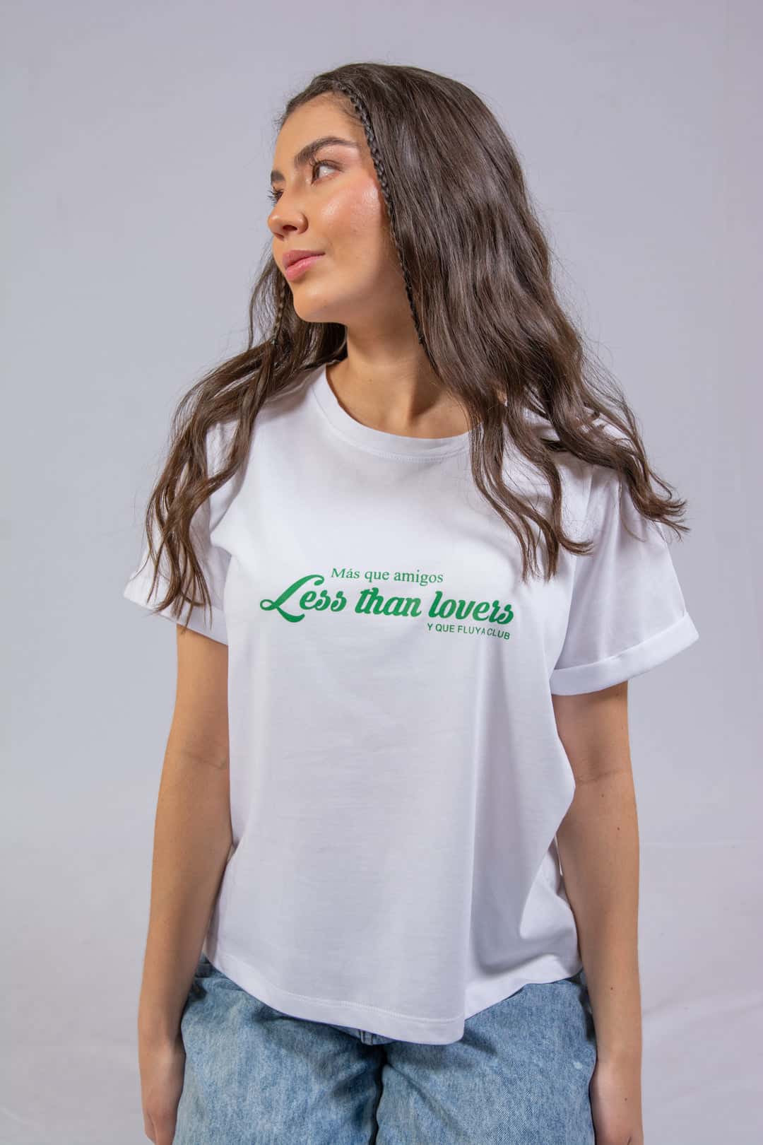Más Que Amigos Embroidered Oversized Tee