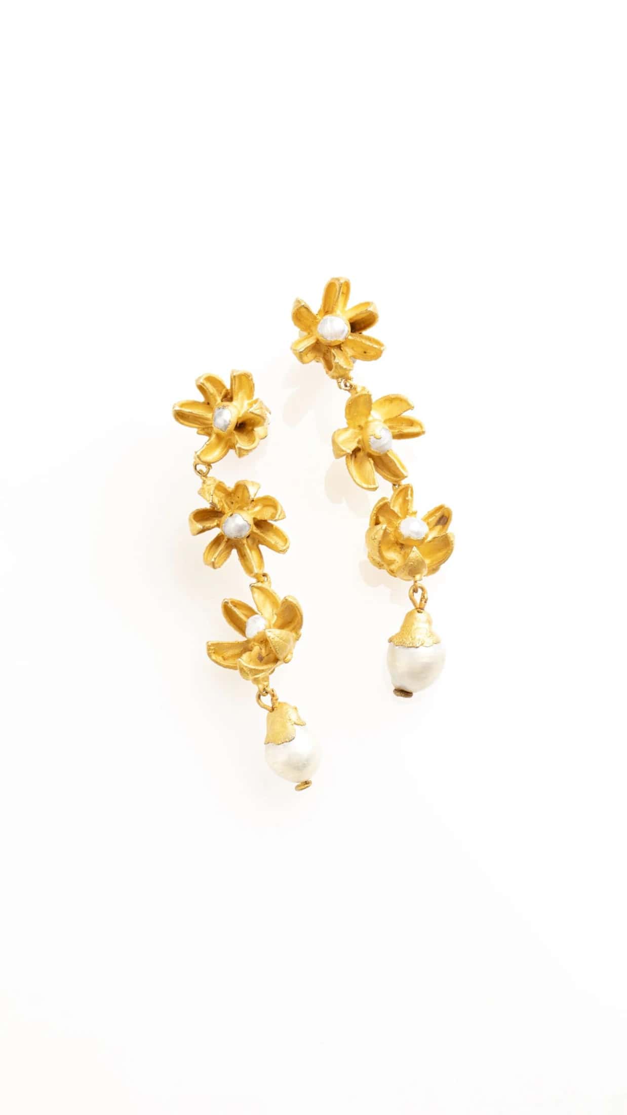 ARETES SEMILLAS DE ENEBRO X3 Y PERLAS