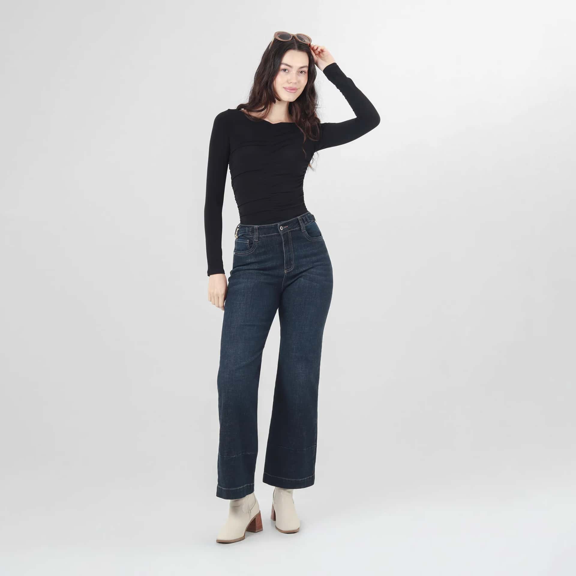 Jean Tiro Alto Bota Flare