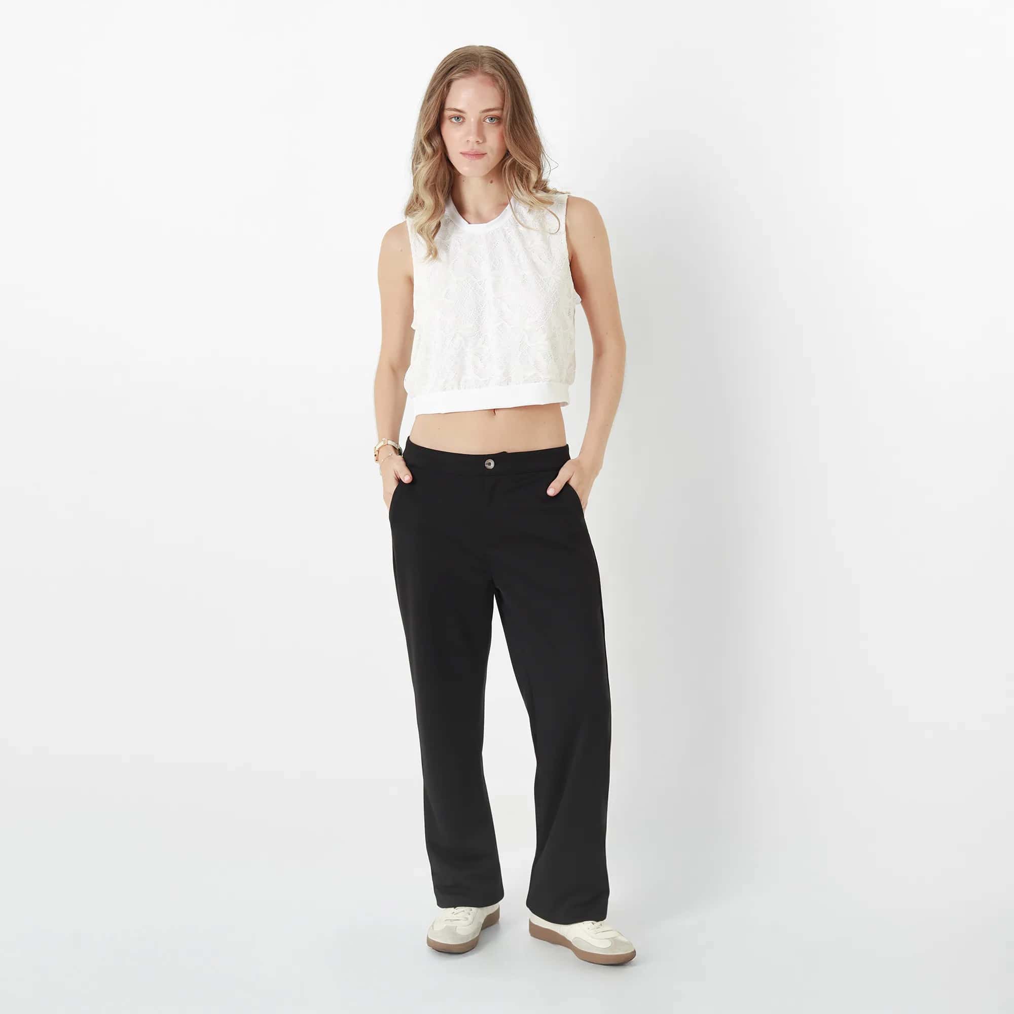 Pantalon Tiro Medio Bota Recta