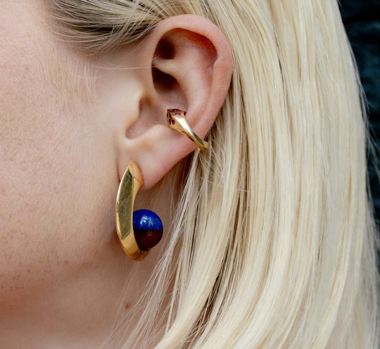 Oko Ruby Ear Cuff Gold