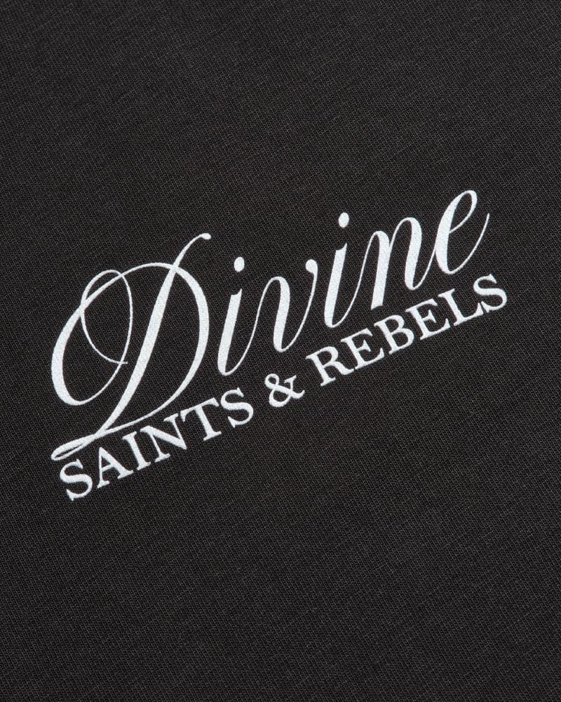 Camiseta Negra Oversize Divine Grace - imagen 4