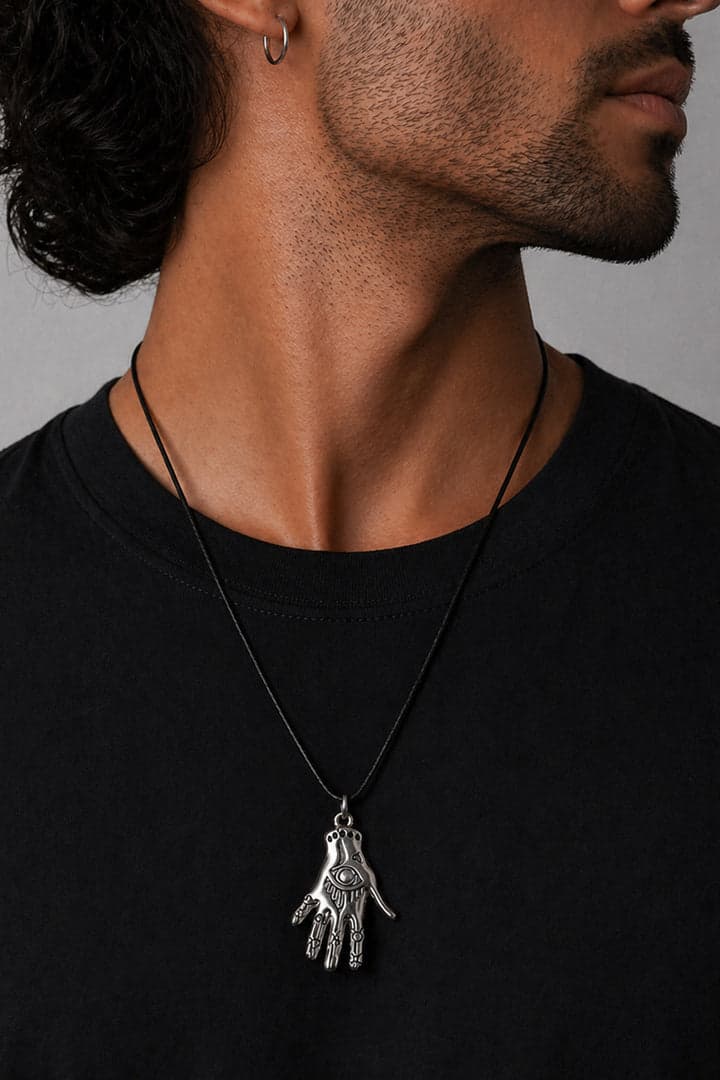 Collar cuerda mano quiromancia