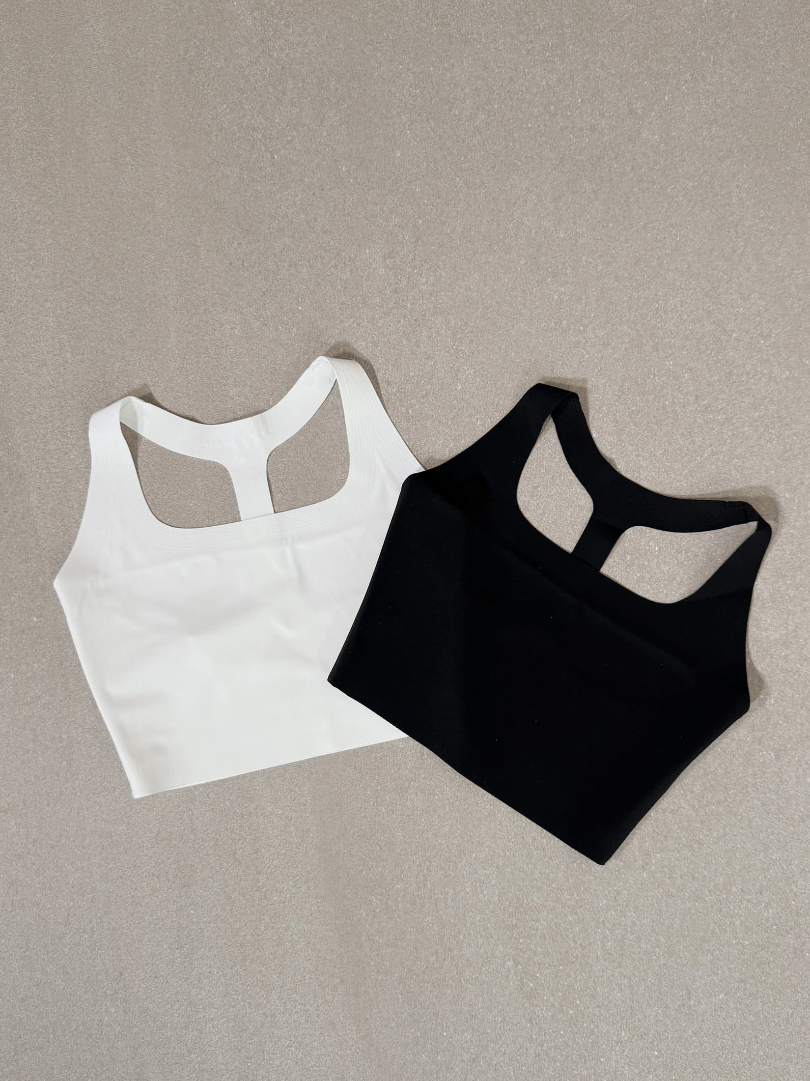 Arma tu kit X2 Top Free Skin ¡Elige color y talla!