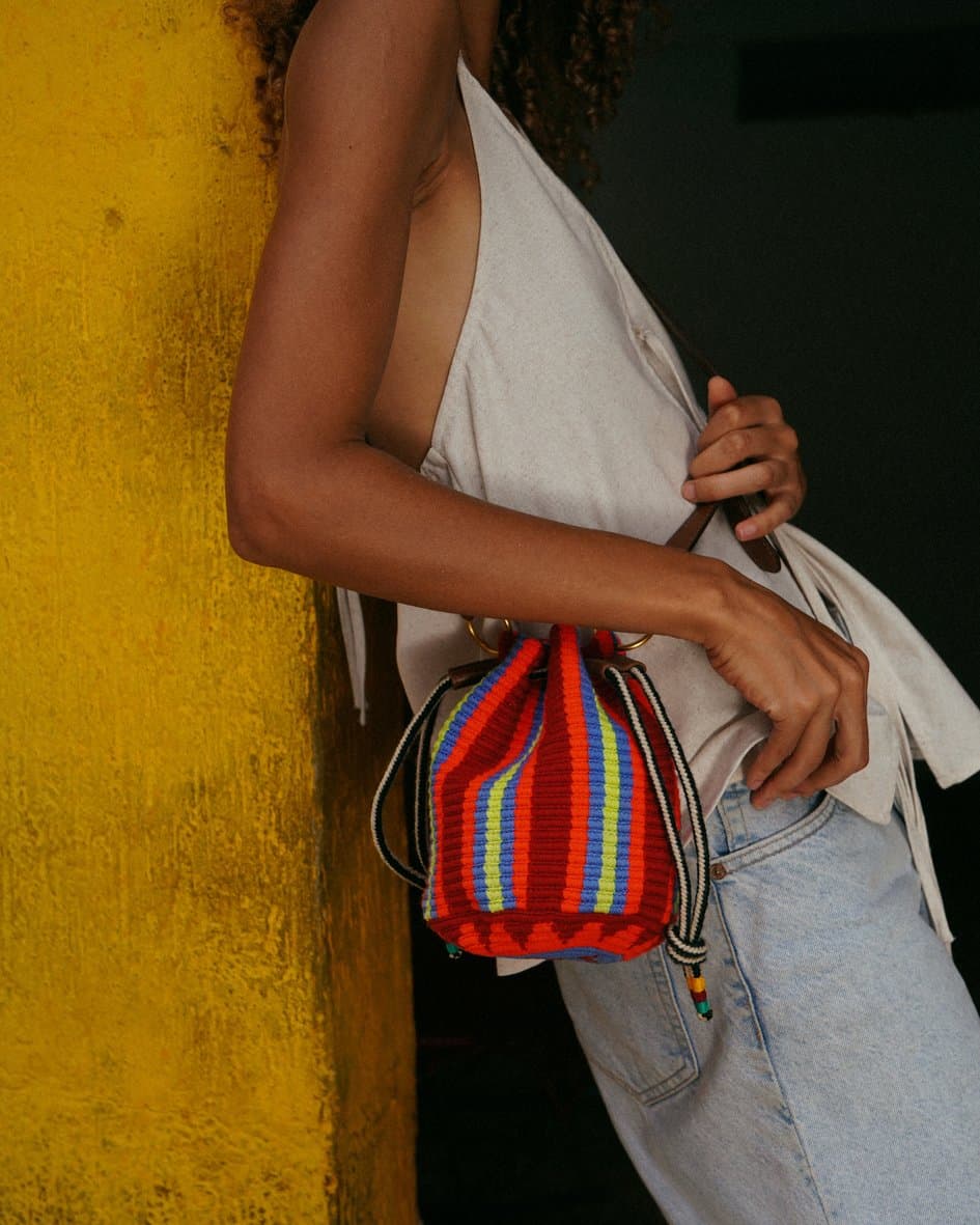 Voragine Small Bucket Bag - imagen 4