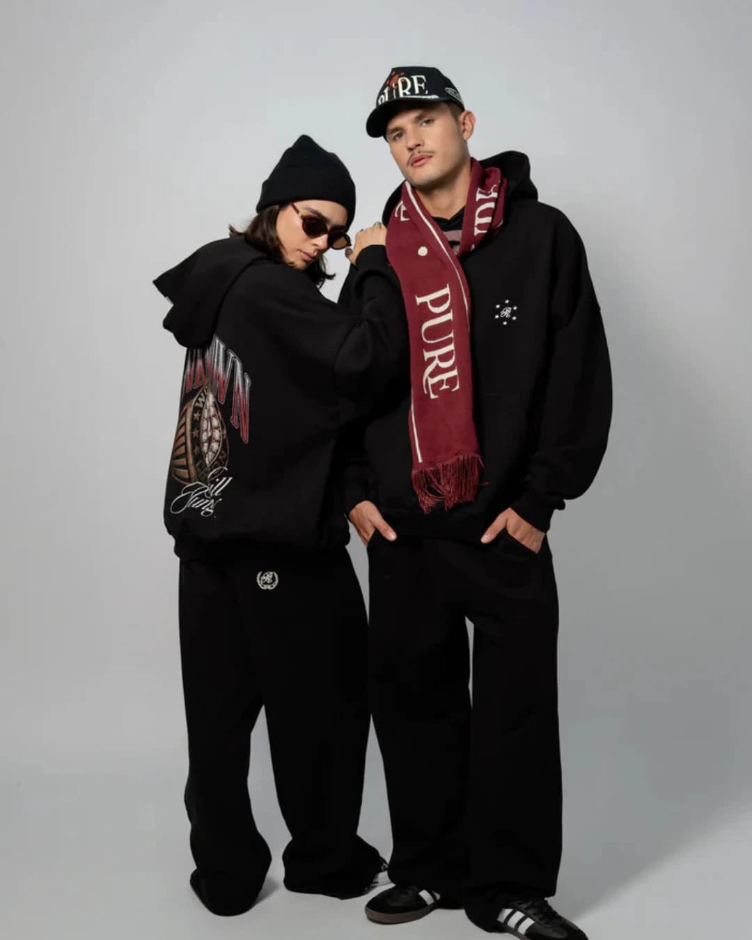 STILL HUNGRY BLACK HODDIE - imagen 3