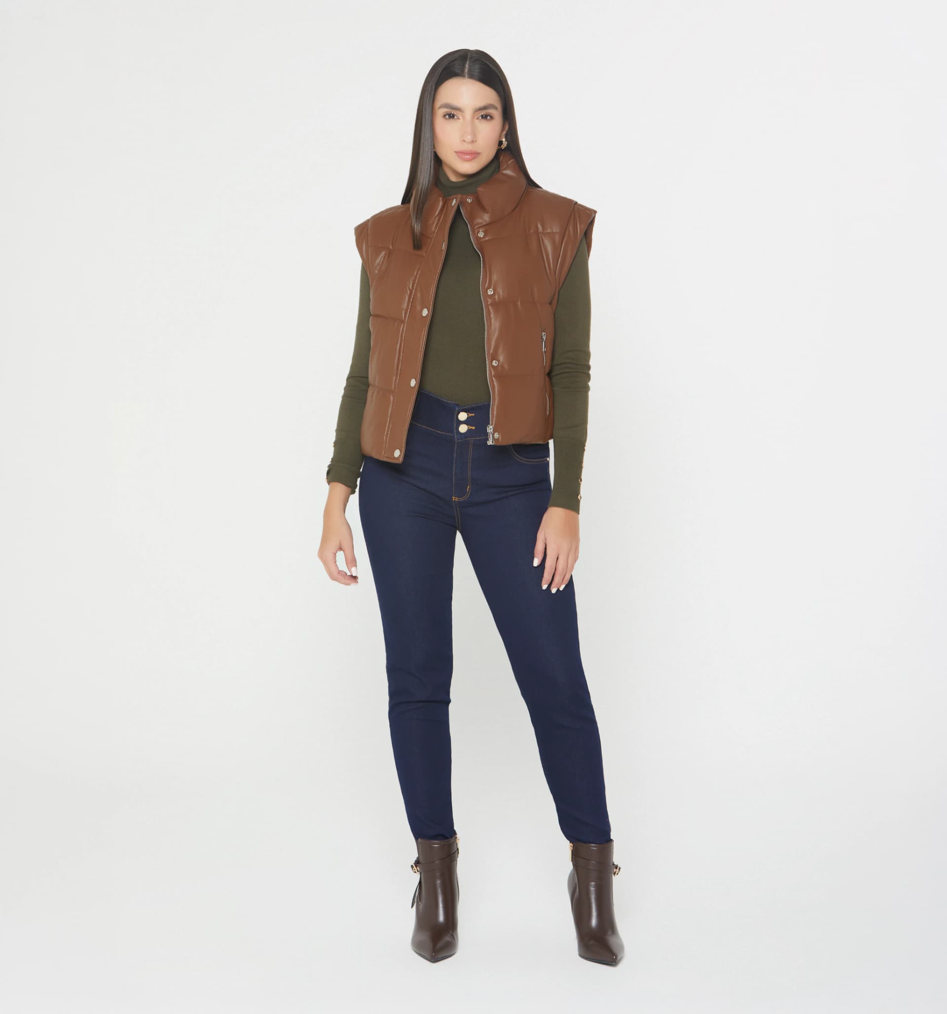 Jean ultraslim tiro medio con charretera