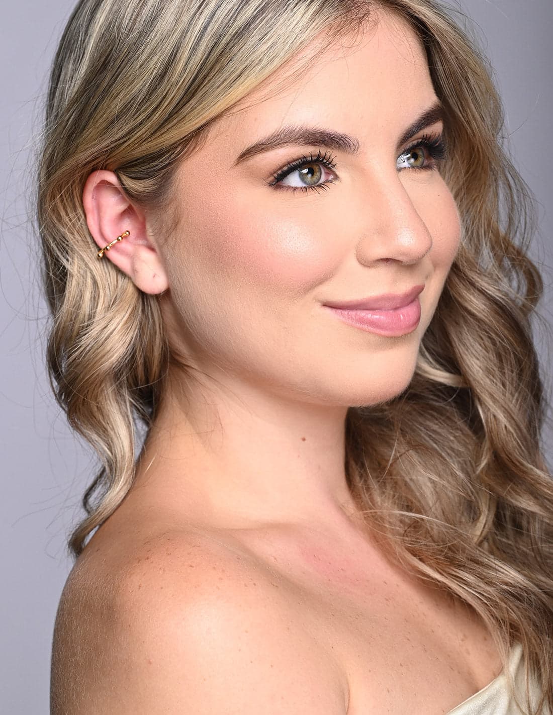 Ear Cuff Lunita Special Color - imagen 1