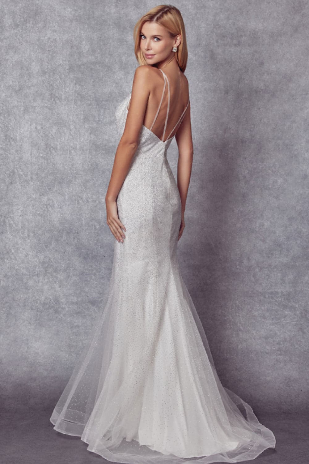 Sparkly Fitted Gown - imagen 2