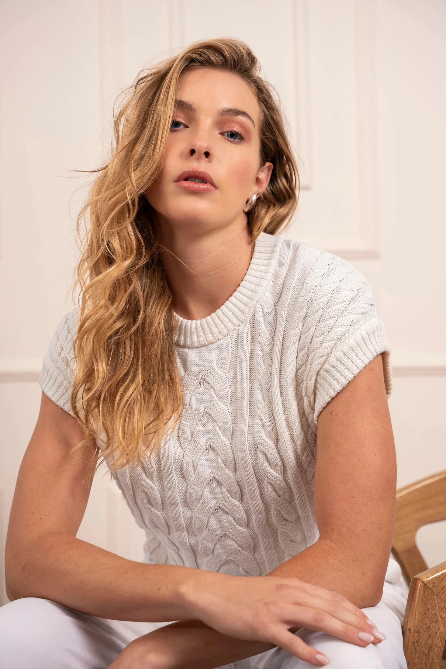 Sweater Vest Tulipan Blanco Mujer - imagen 2