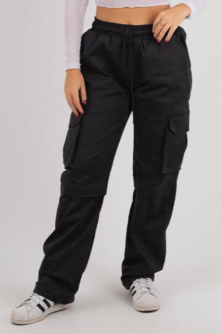 PANTALON CARGO UNISEX ESENSIALES BOTA RECTA EN DRILL MUJER