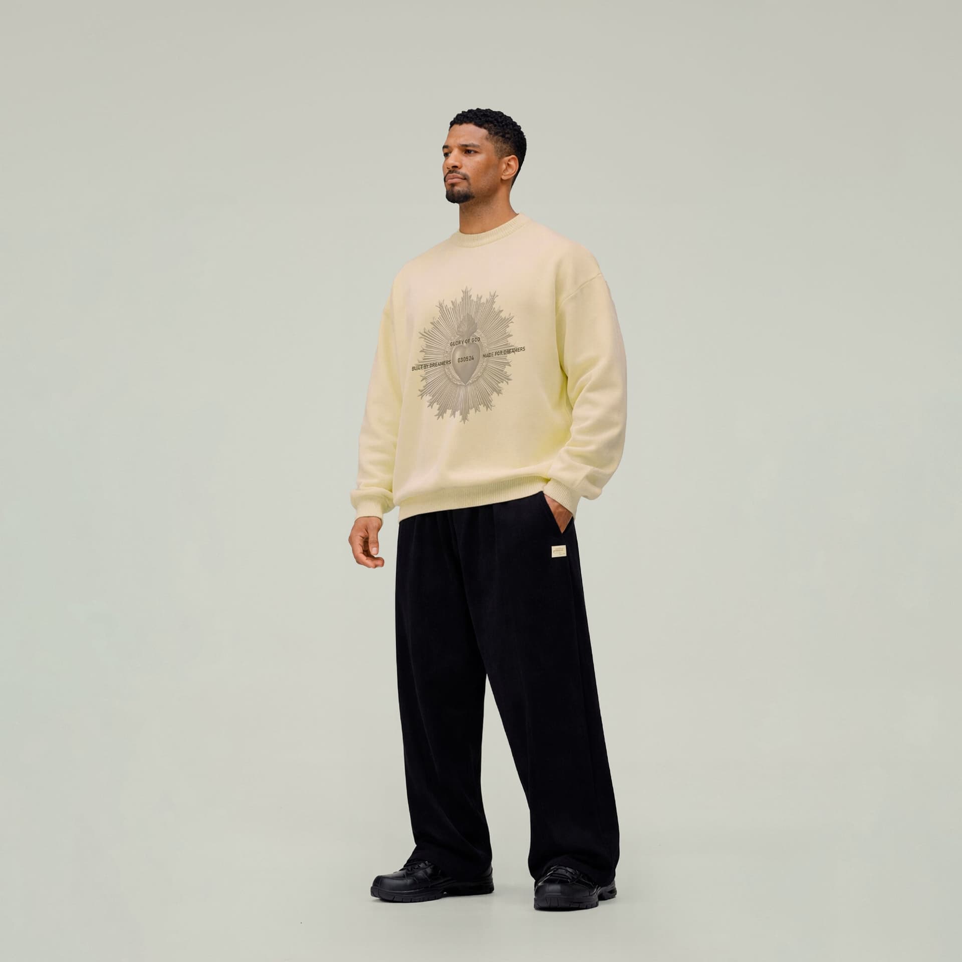 Crewneck Beige - Sacred Heart - imagen 5