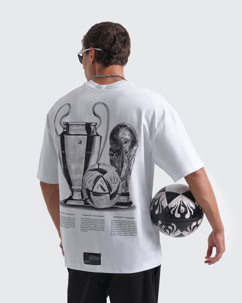 Camiseta Blanca Oversize - Edición The King Of The Game - imagen 4