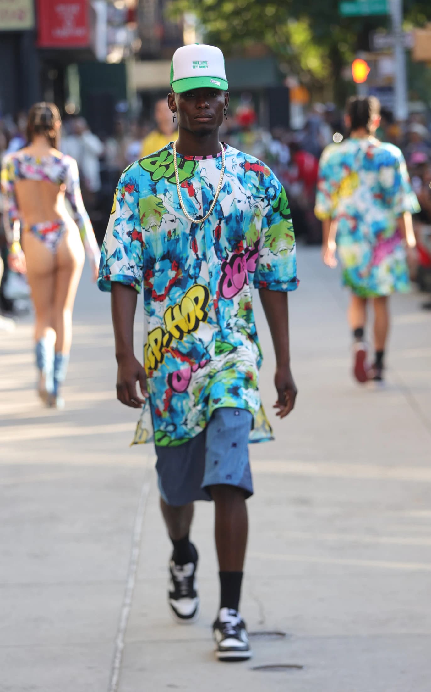 HipHop Tee and the shorts embroidered denim short - imagen 1