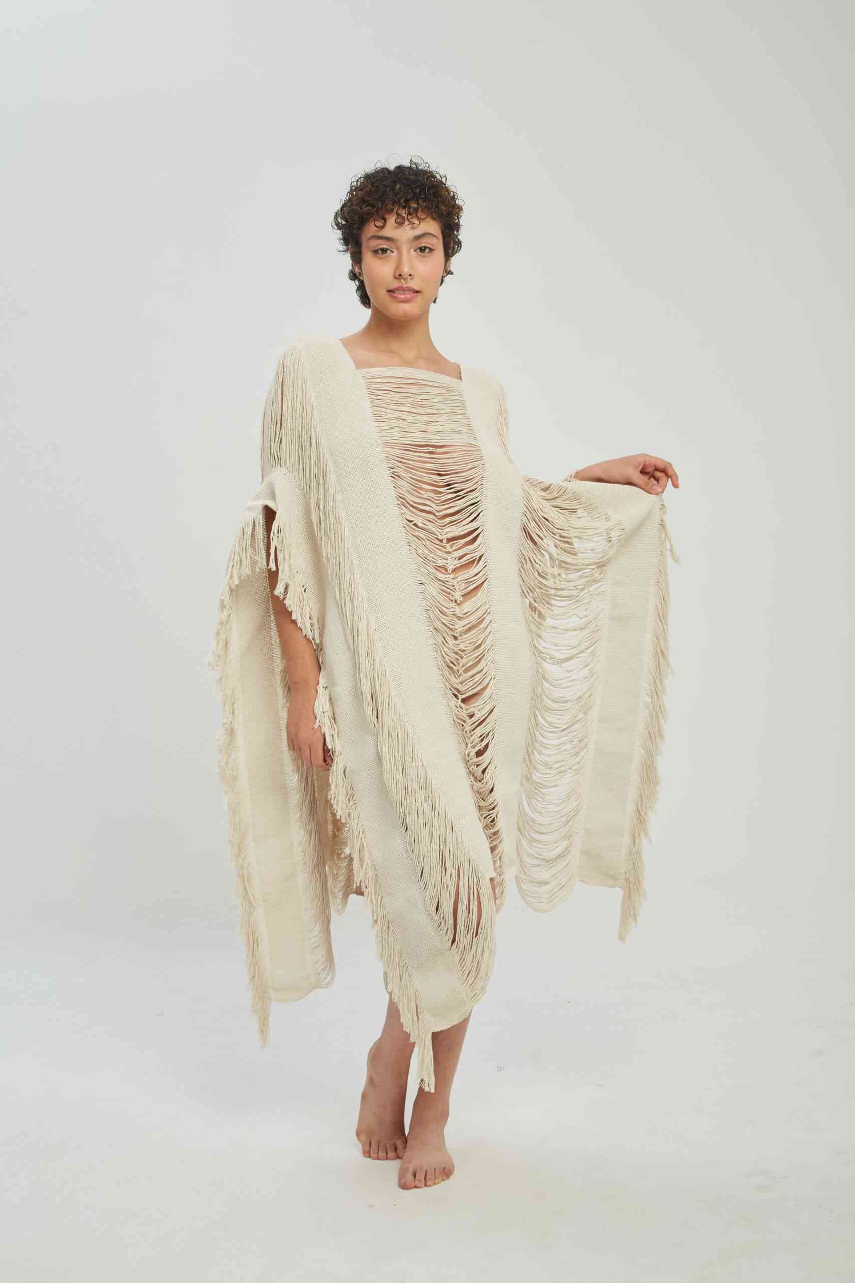 Poncho Onda de Mar Largo Crudo