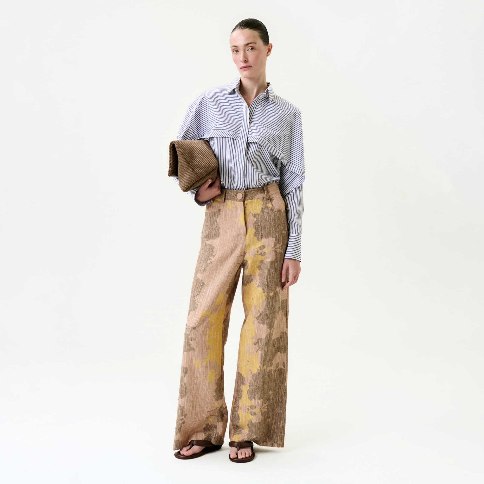 Emine Pant - imagen 1