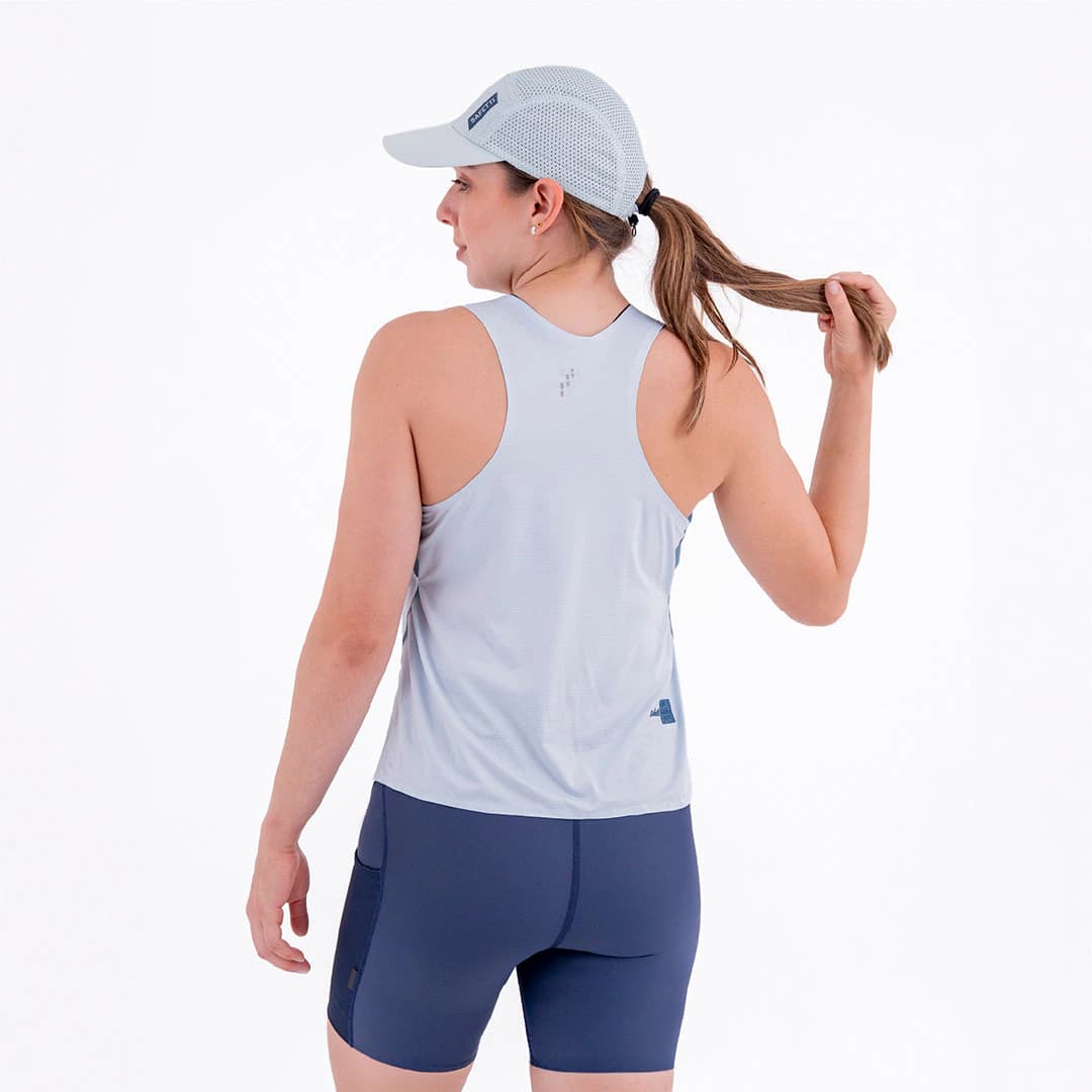 CAMISETA RUNNING MANGA SISA LEVIT AZUL CLARO PARA MUJER - imagen 2