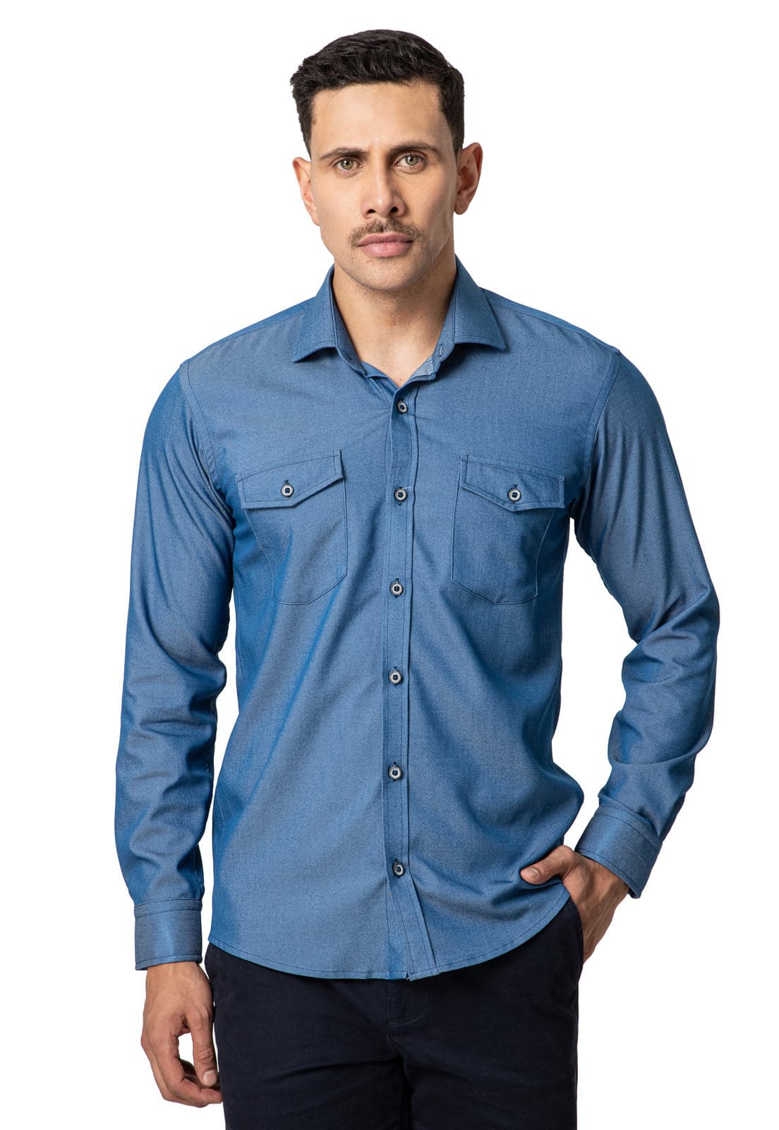 Camisa en Jean claro doble bolsillo