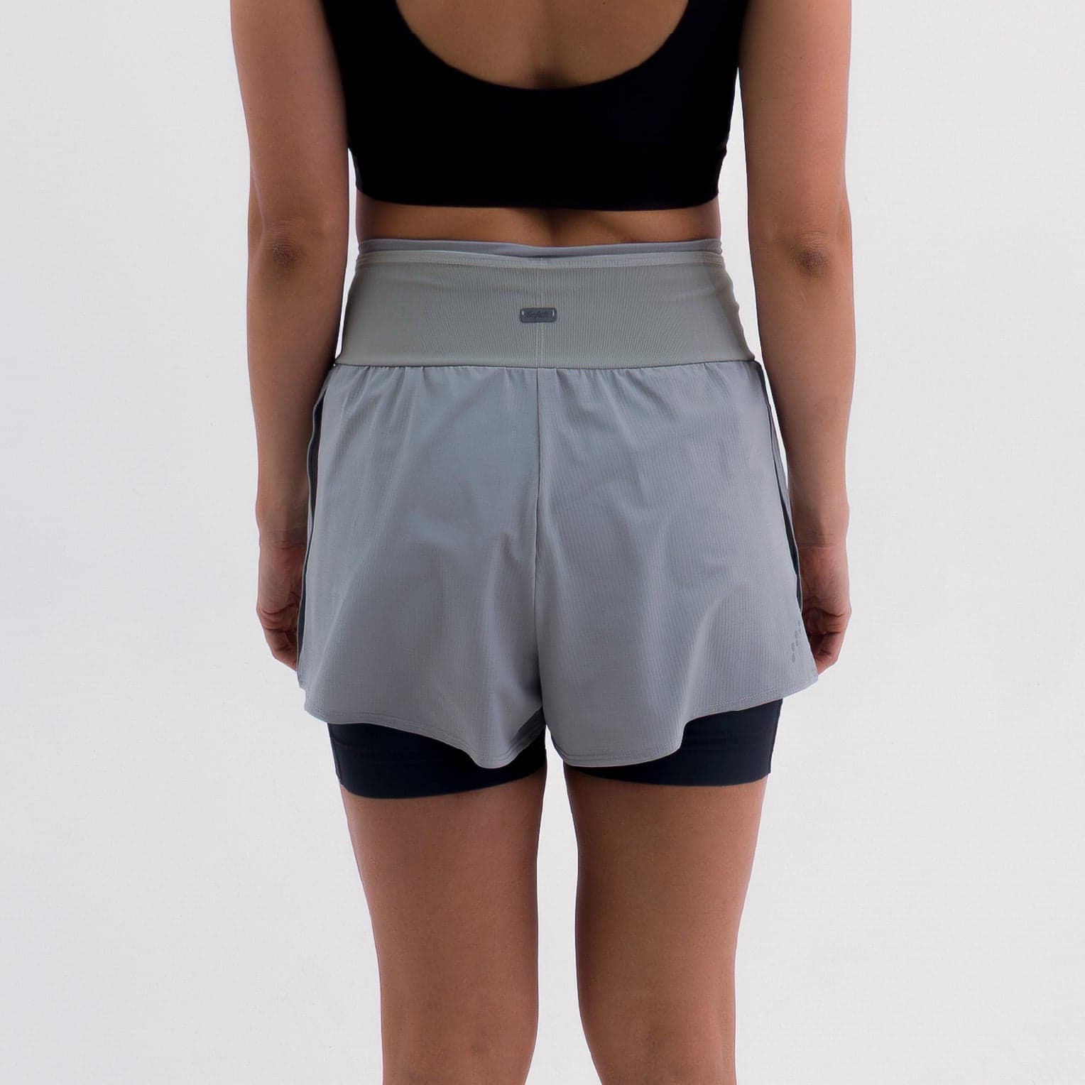 PANTALONETA RUNNING/PÁDEL BREEZE GRAY PARA MUJER - imagen 5