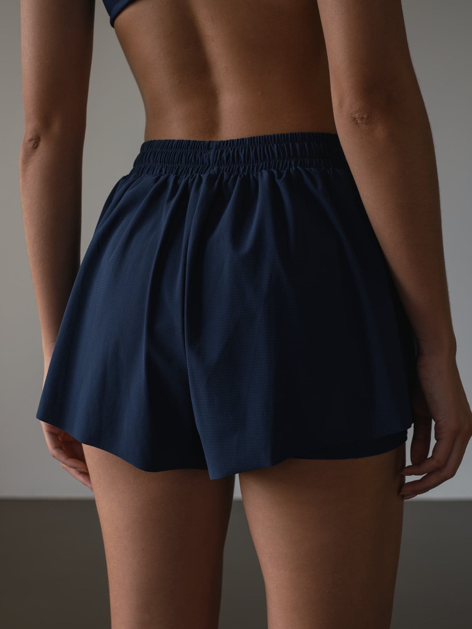 OVERLAP ACTIVE SHORTS - NAVY BLUE - imagen 4