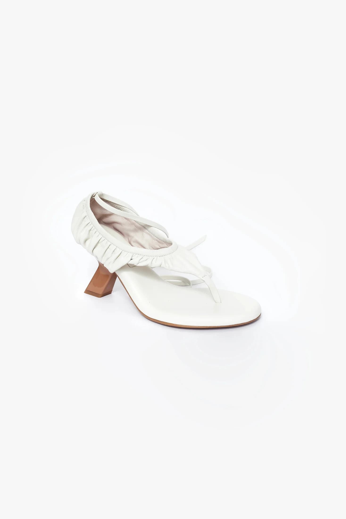 SANDALIA FLIP RUCHI OFFWHITE - imagen 2