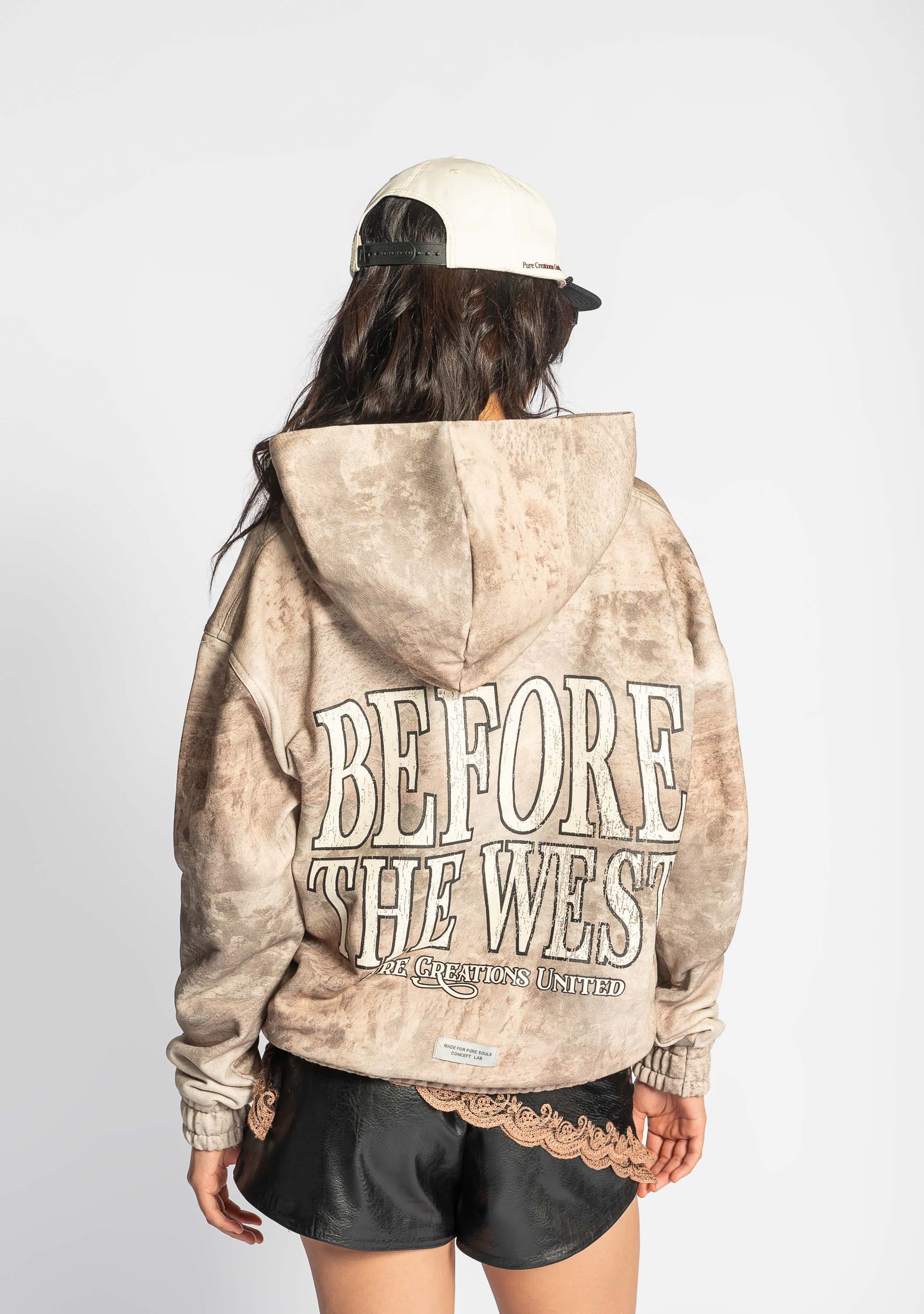 Before The West hoodie - imagen 3