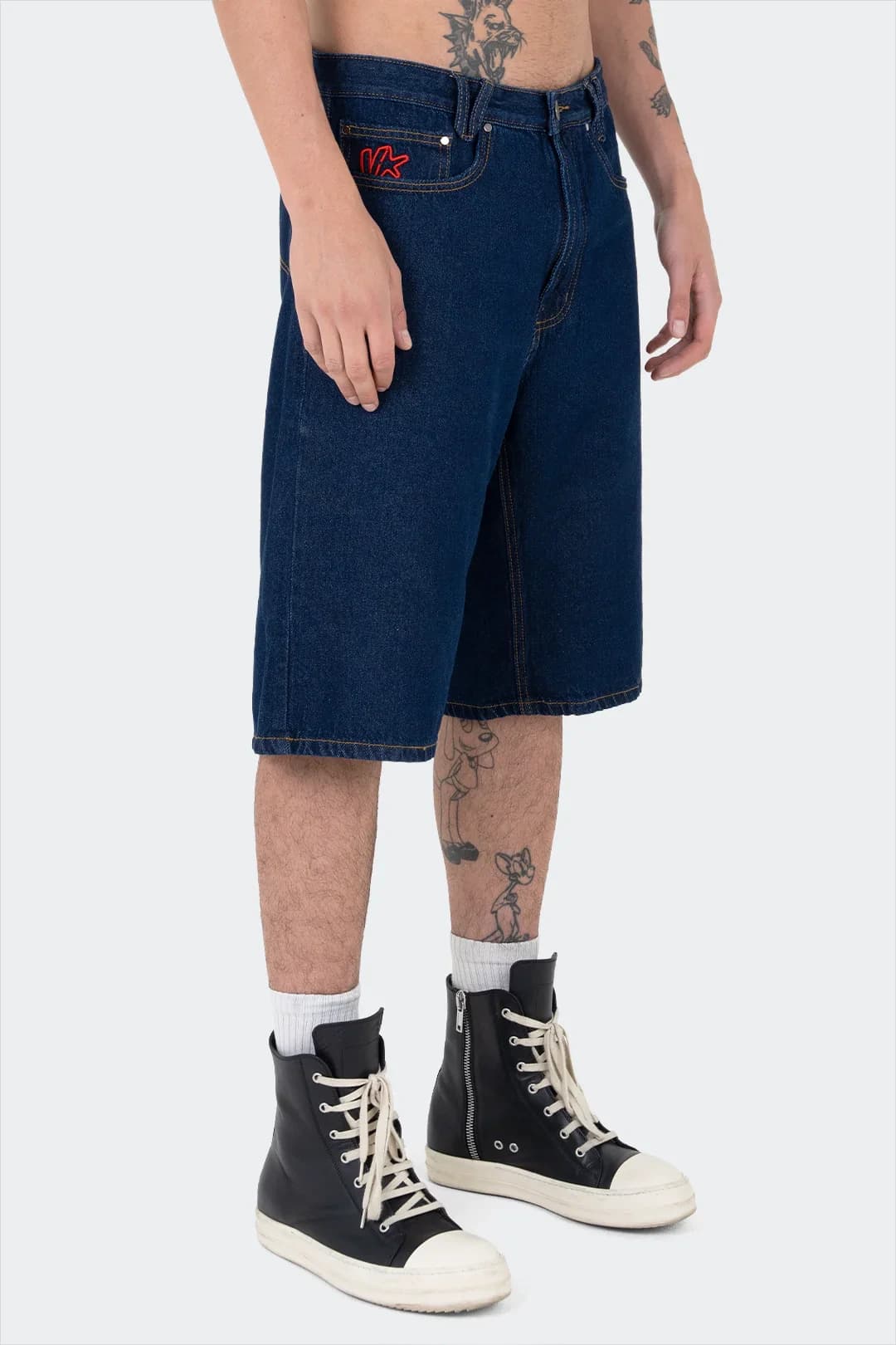 VENENO SHORT DENIM RAW - imagen 2