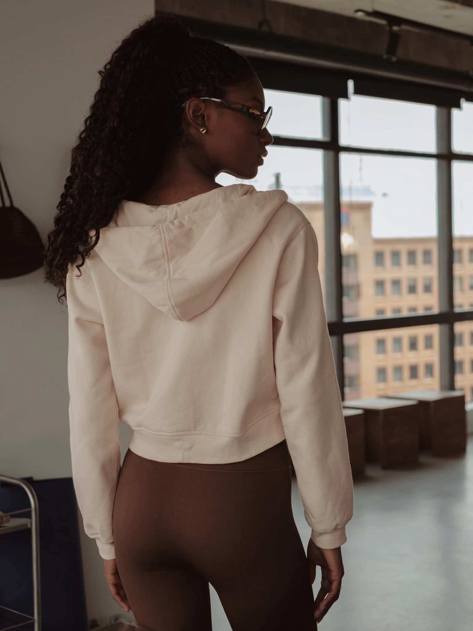 CROPPED ZIP HOODIE - NATURAL - imagen 8