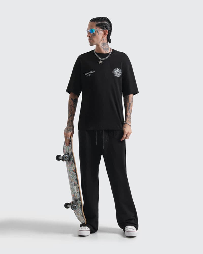 Camiseta Negra Oversize Descent - imagen 9