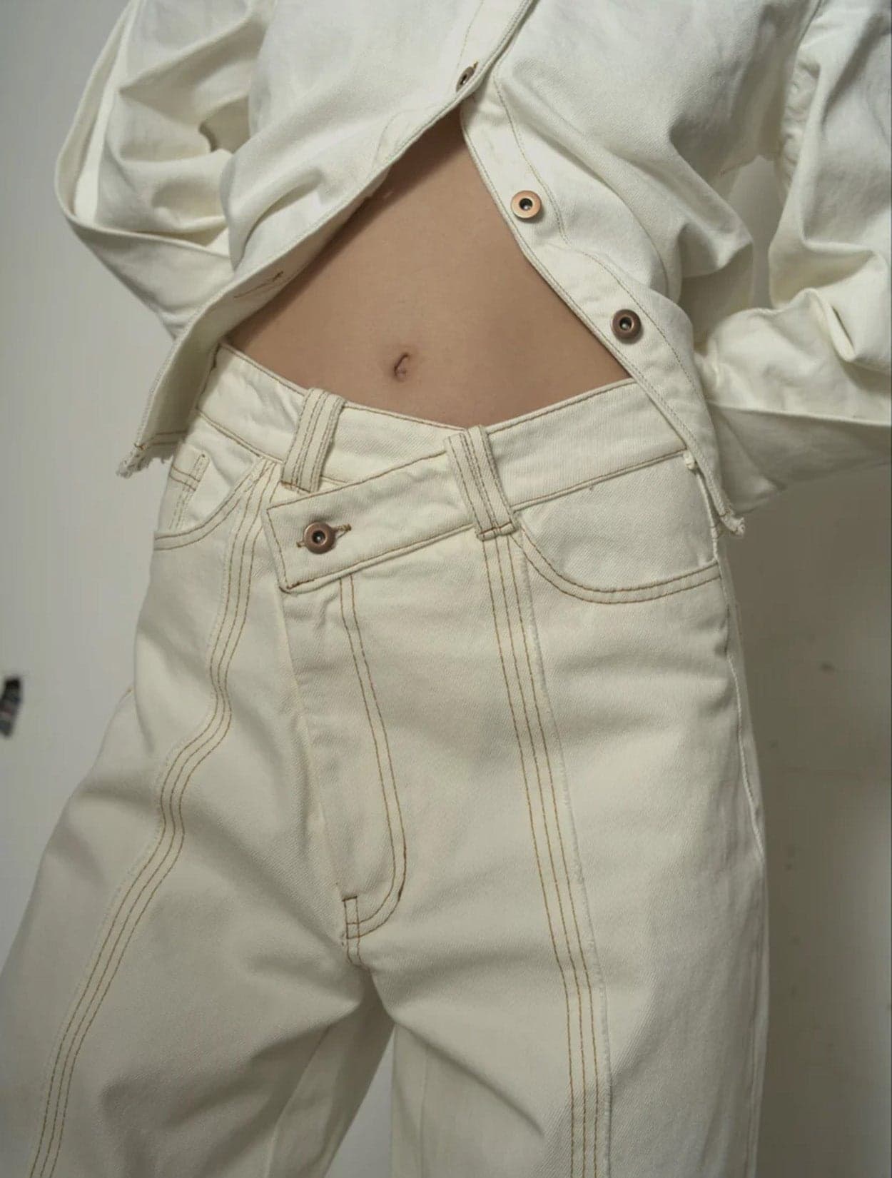 JEAN BLOODLINE - imagen 2