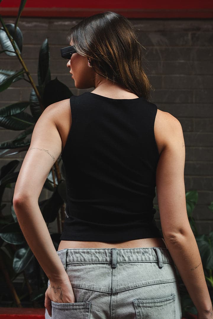 BLUSA ESCOTE TIPO HALTER - imagen 5