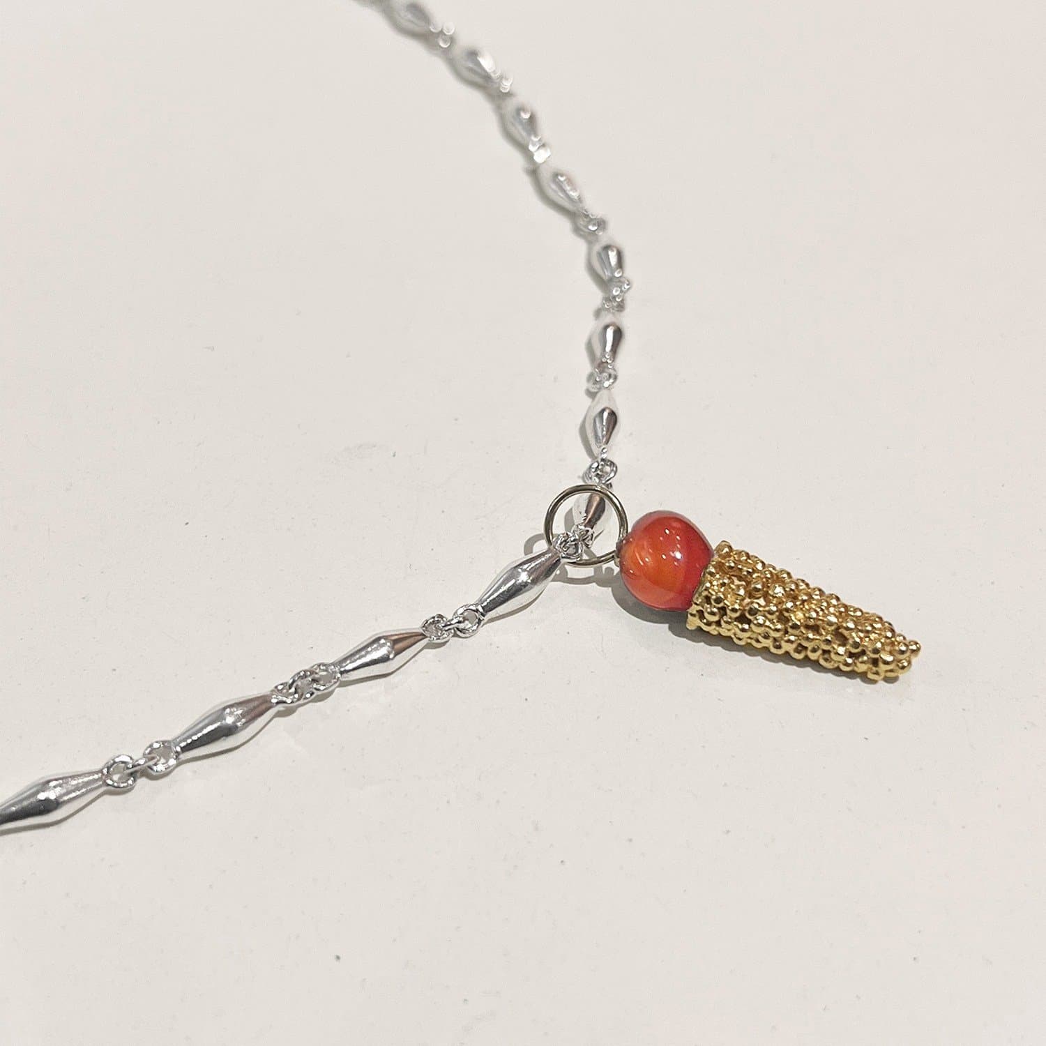 Butta Pendant Gold - imagen 5