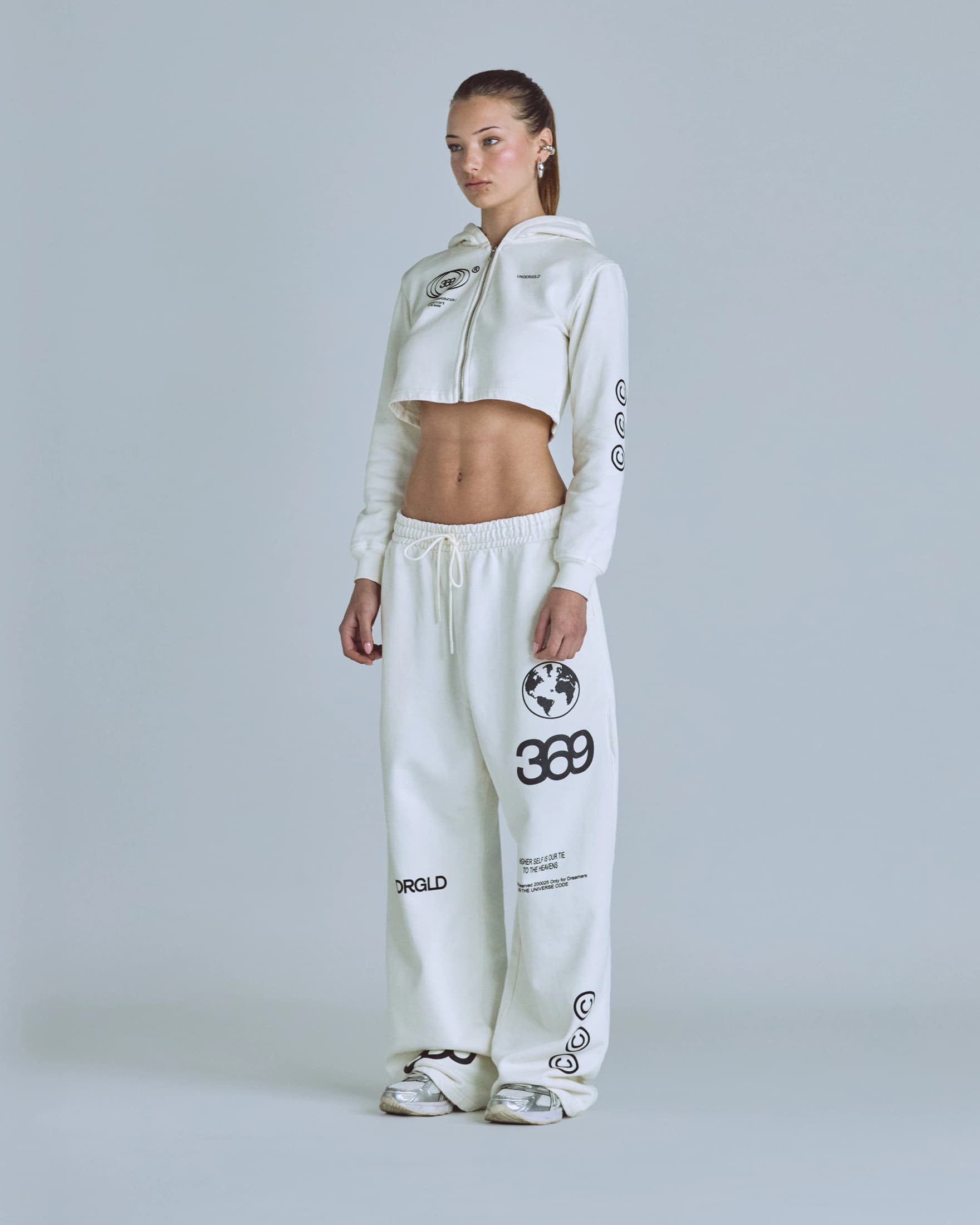 W Golden Heritage Slim Fit Zip Up Cropped Hoodie White - imagen 5