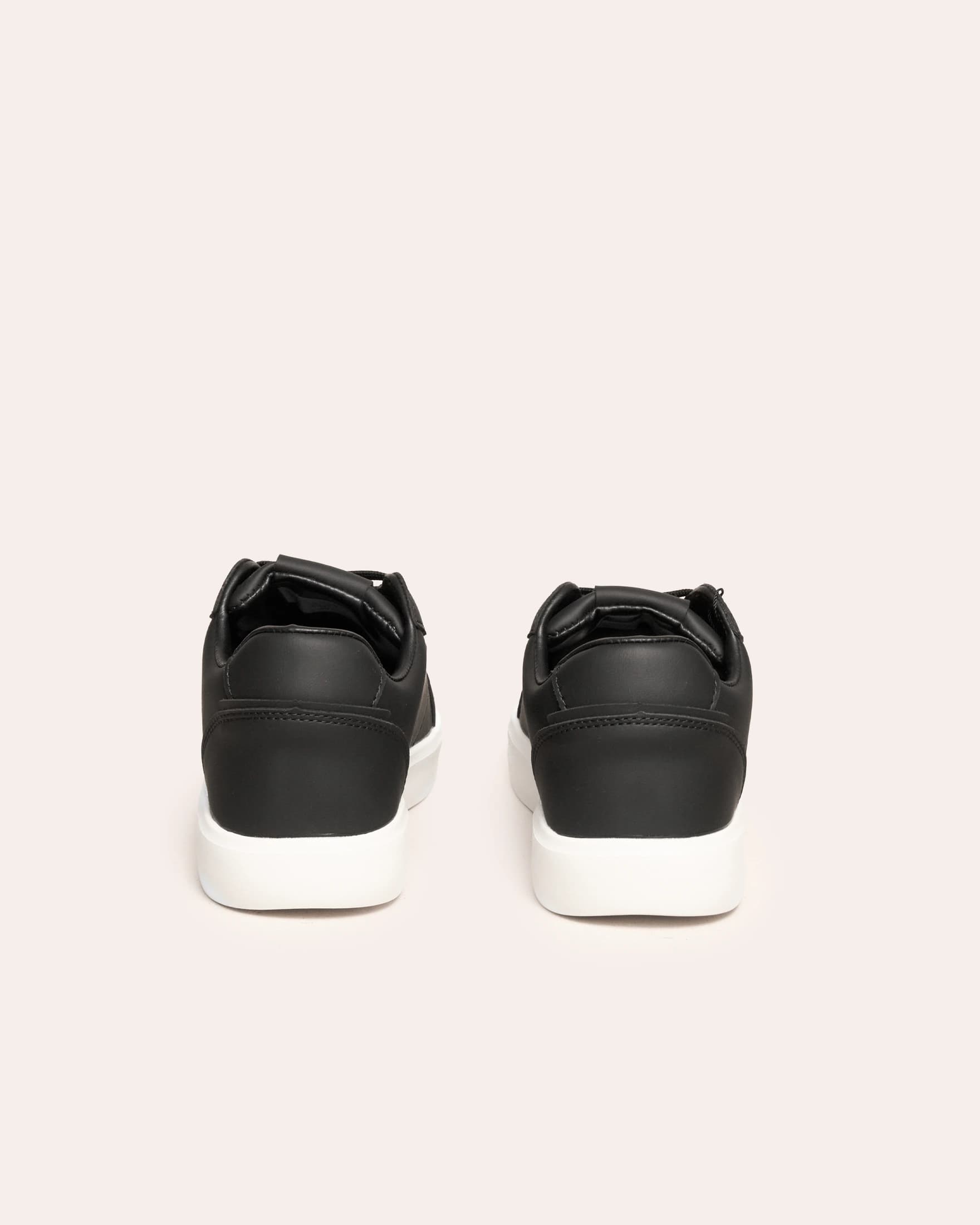 Tenis Best Black by Maison Botter - imagen 4